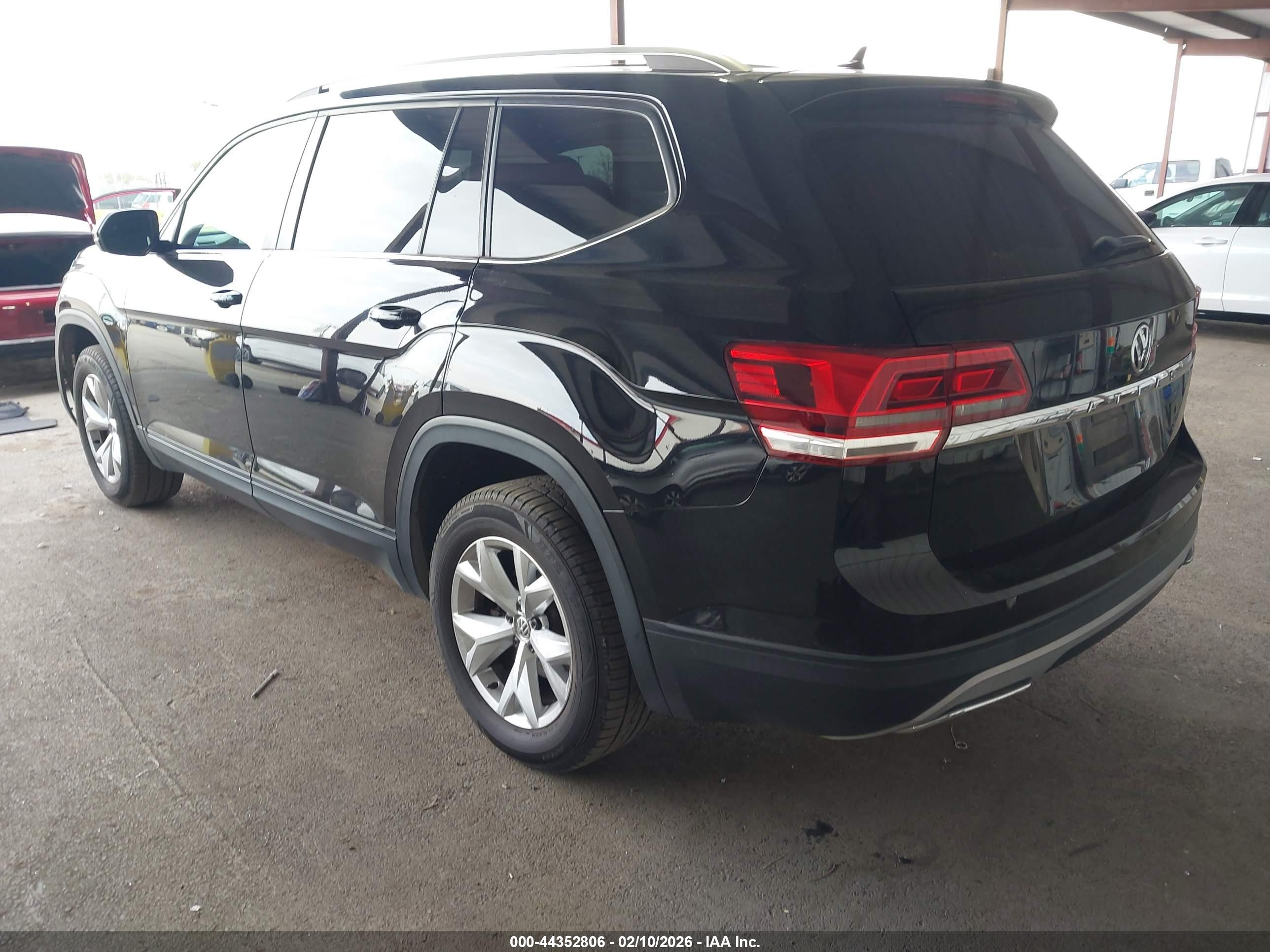 VOLKSWAGEN ATLAS image 3