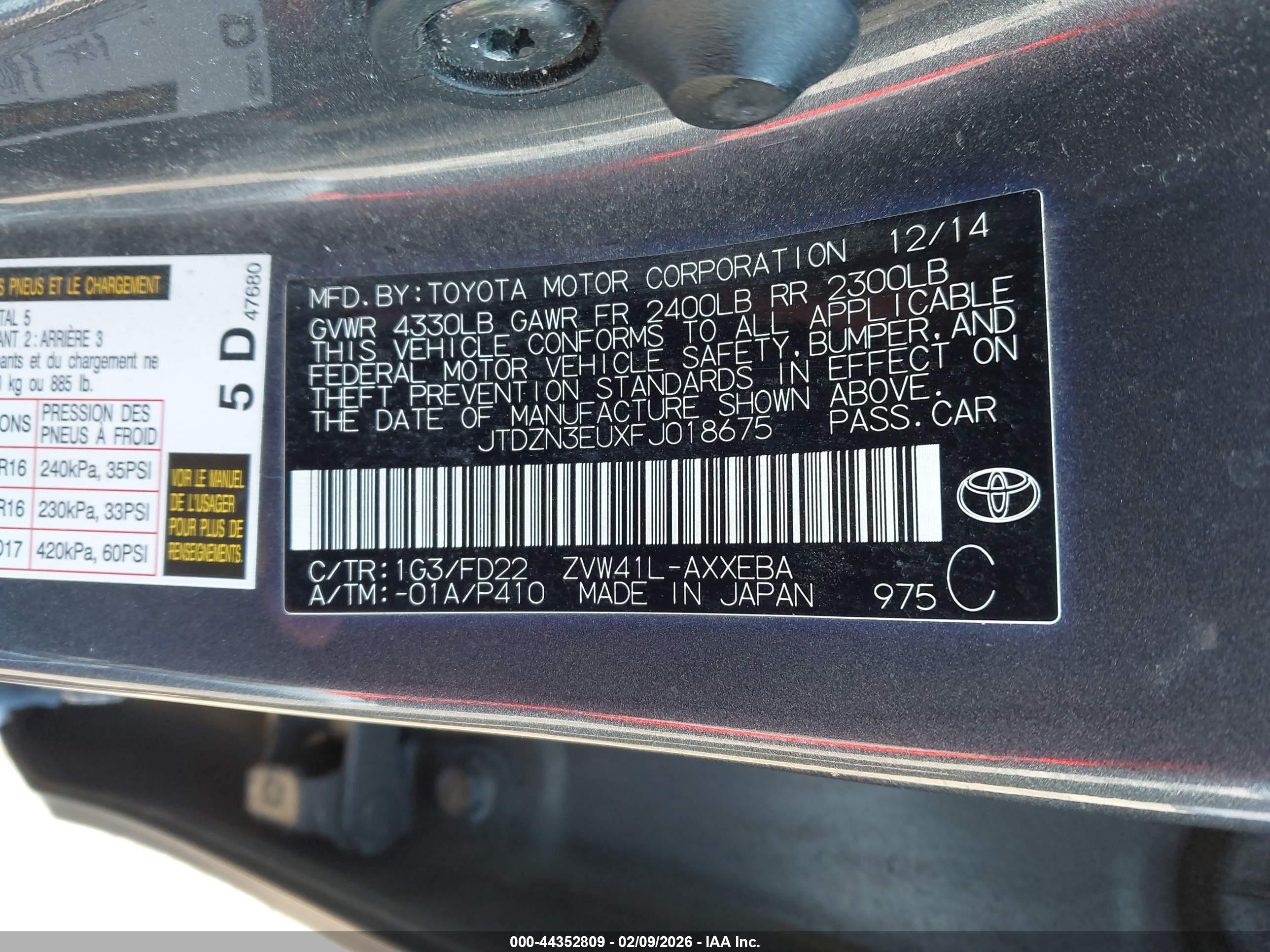 TOYOTA PRIUS image 9