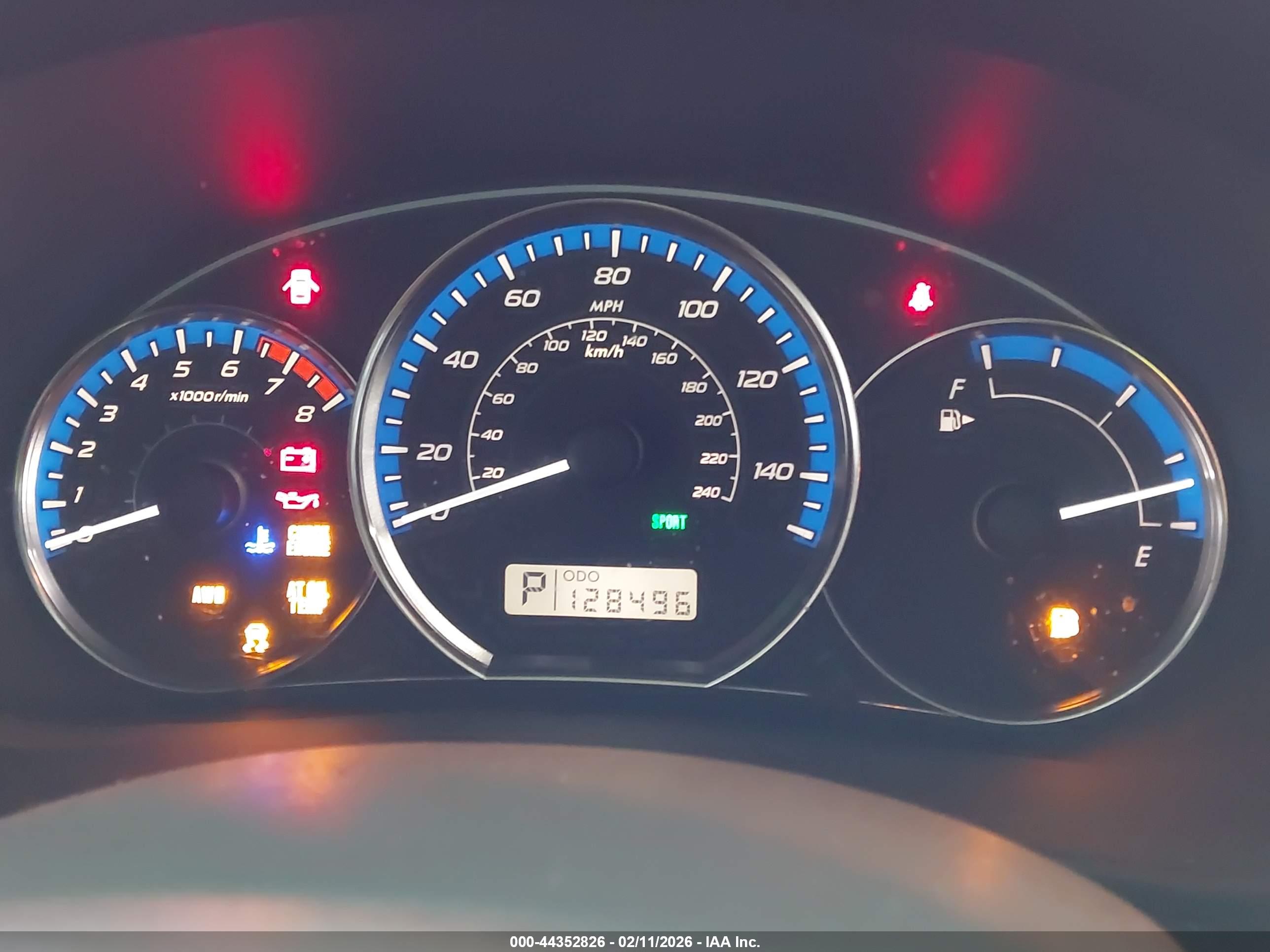 SUBARU FORESTER image 7