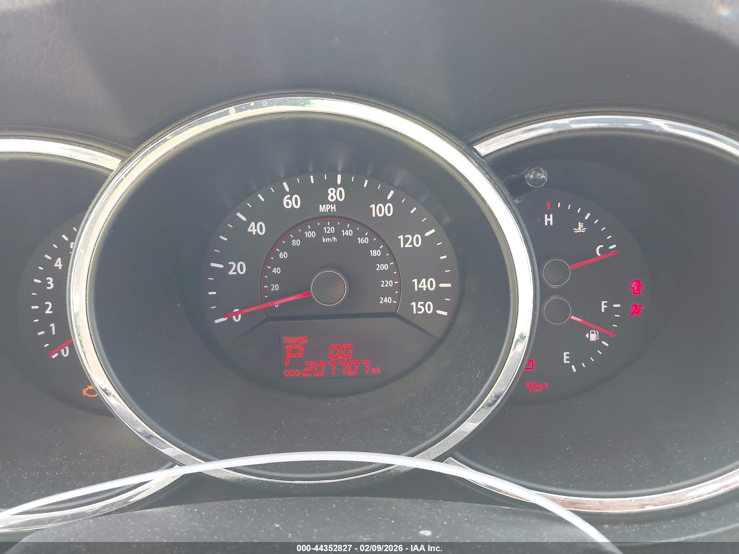 KIA SORENTO image 7