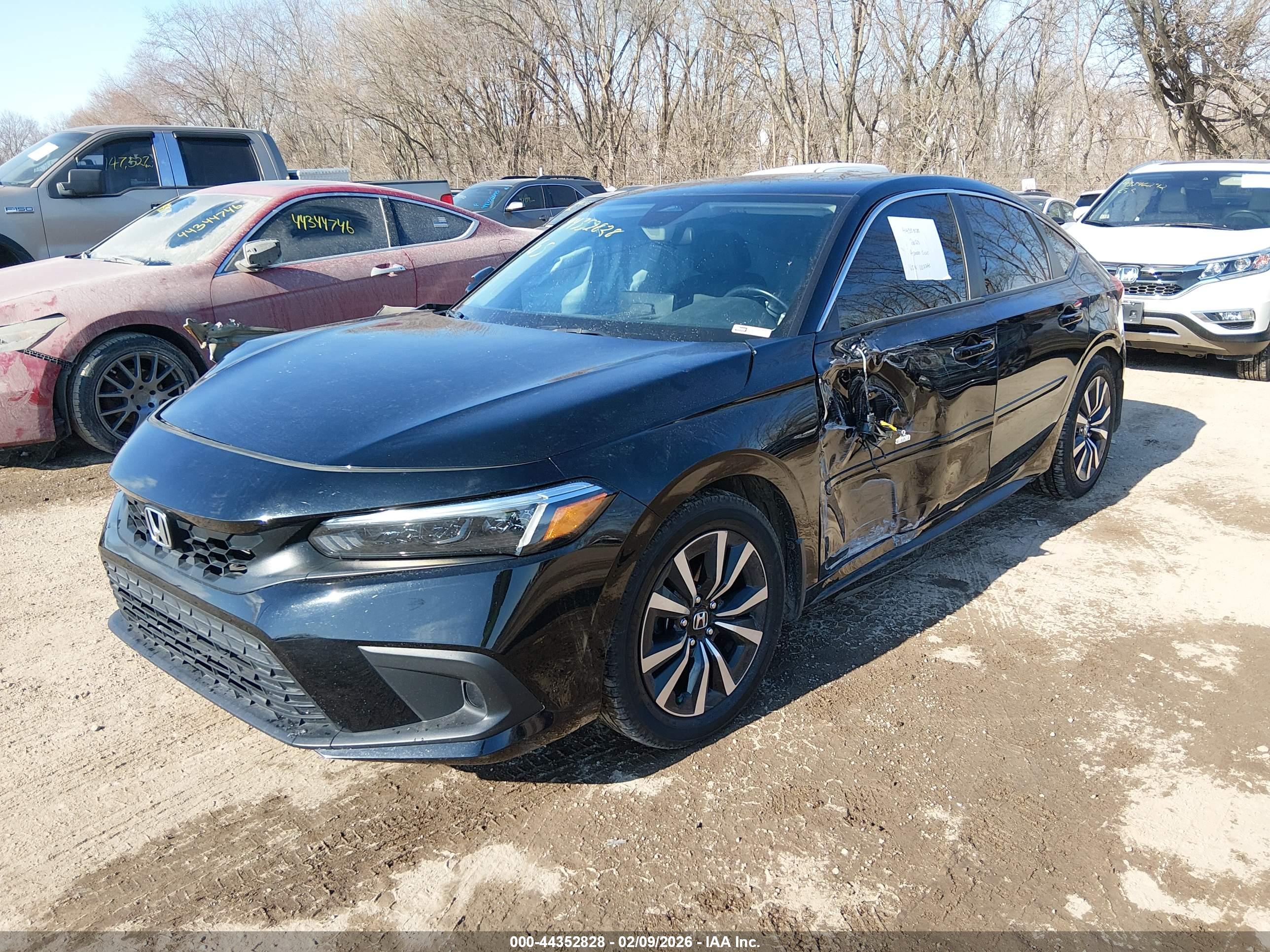 HONDA CIVIC image 2