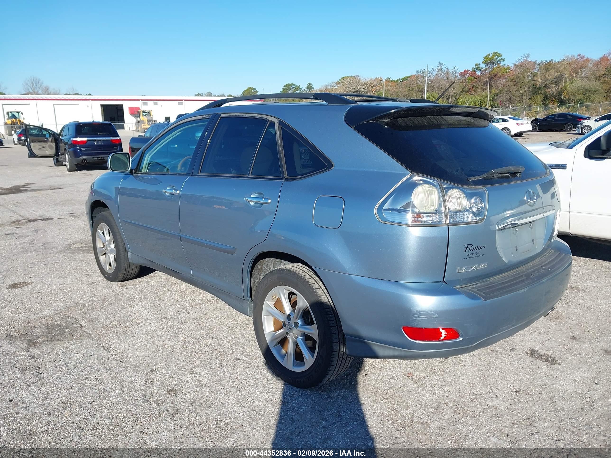 LEXUS RX image 3