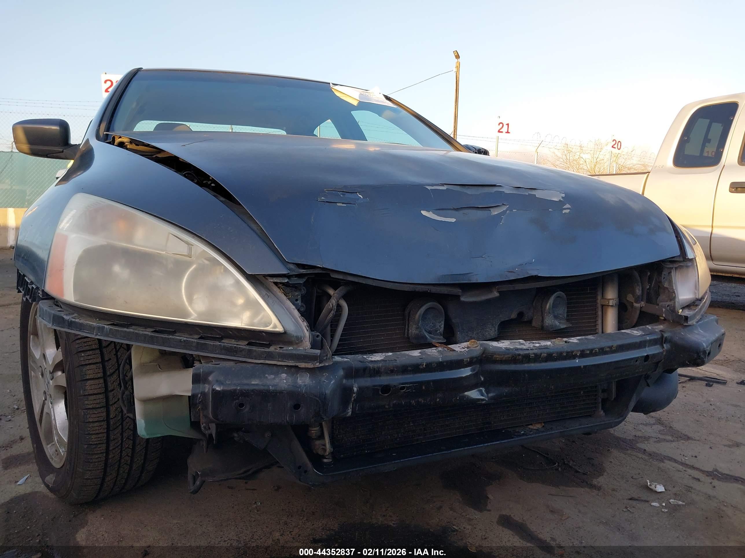 HONDA ACCORD image 6