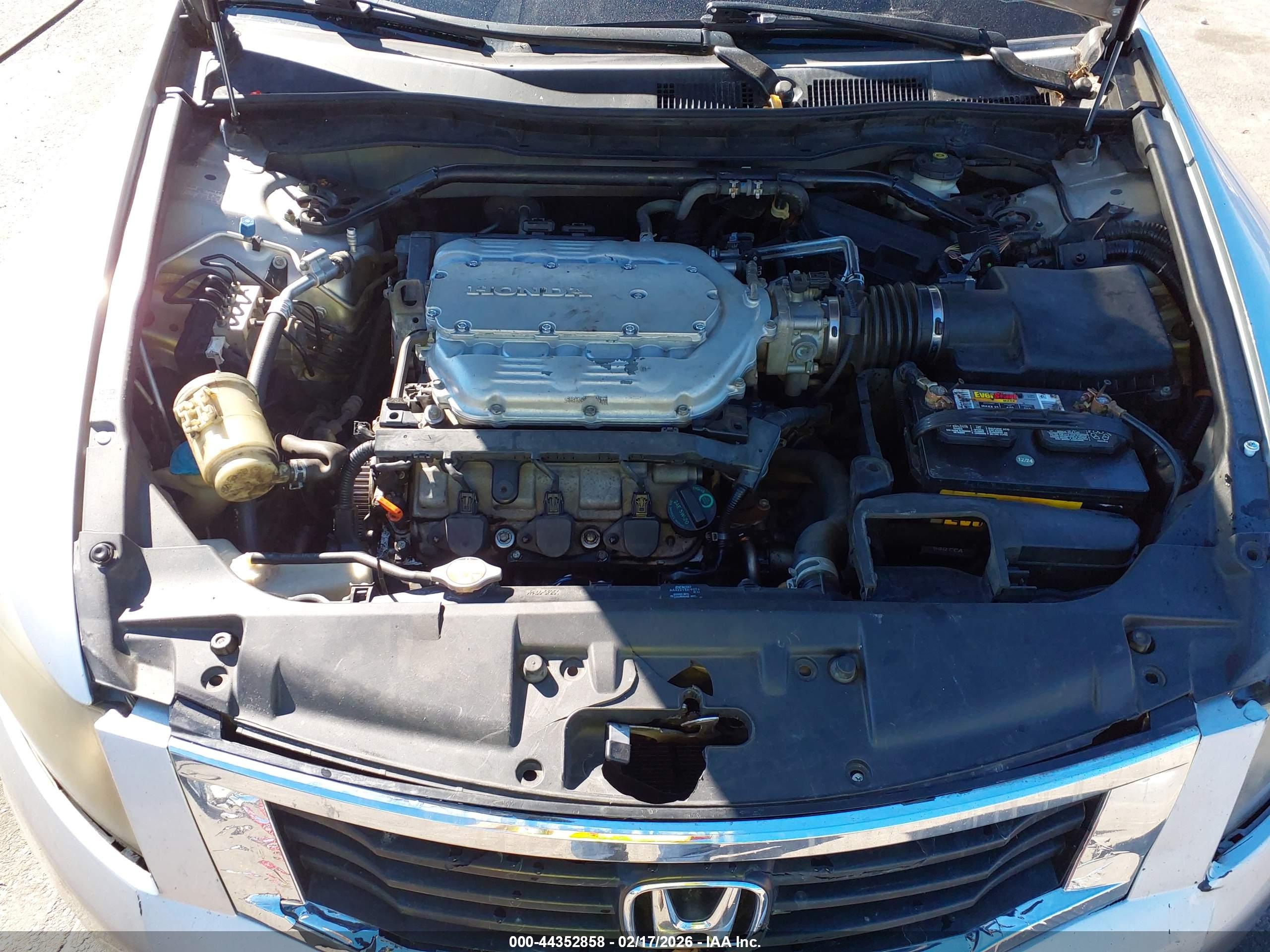 HONDA ACCORD image 10