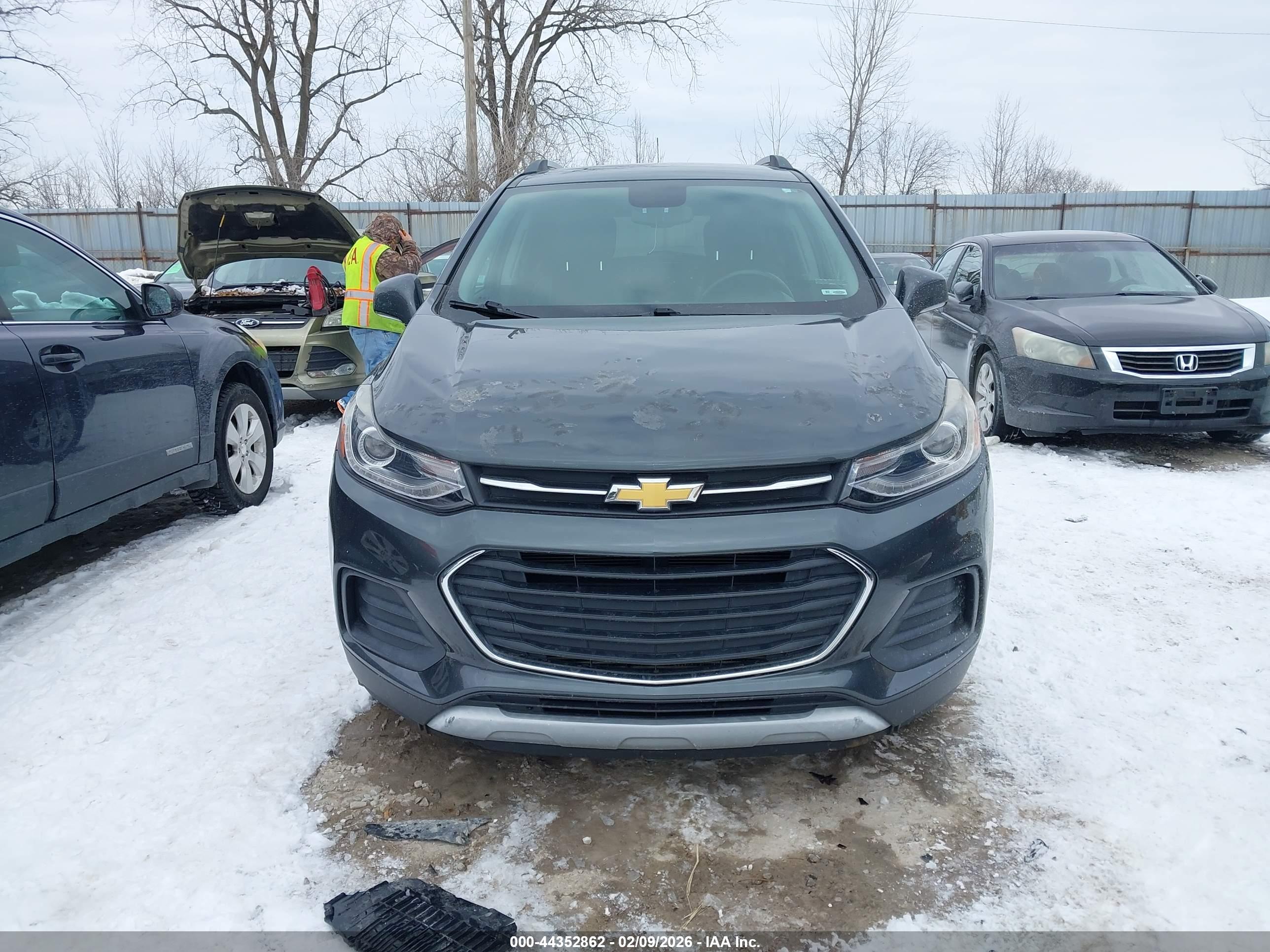 CHEVROLET TRAX image 6