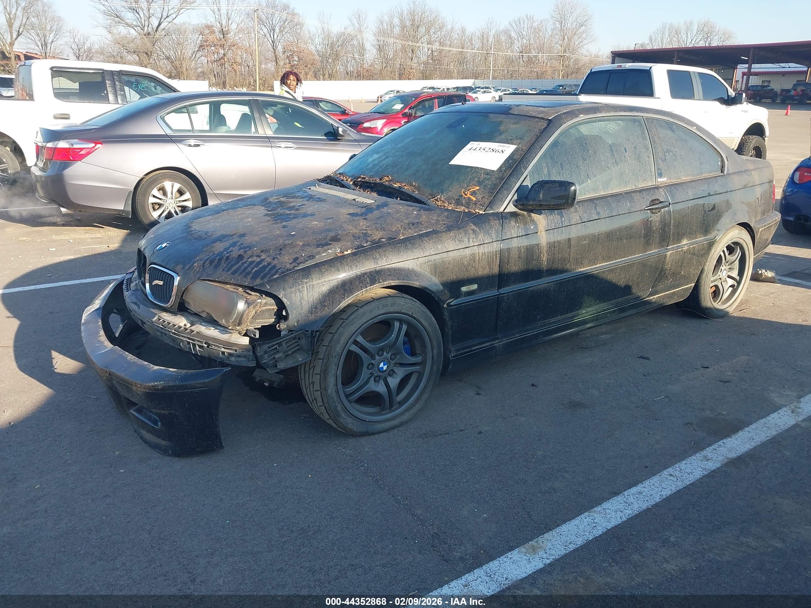 BMW 330CI image 2