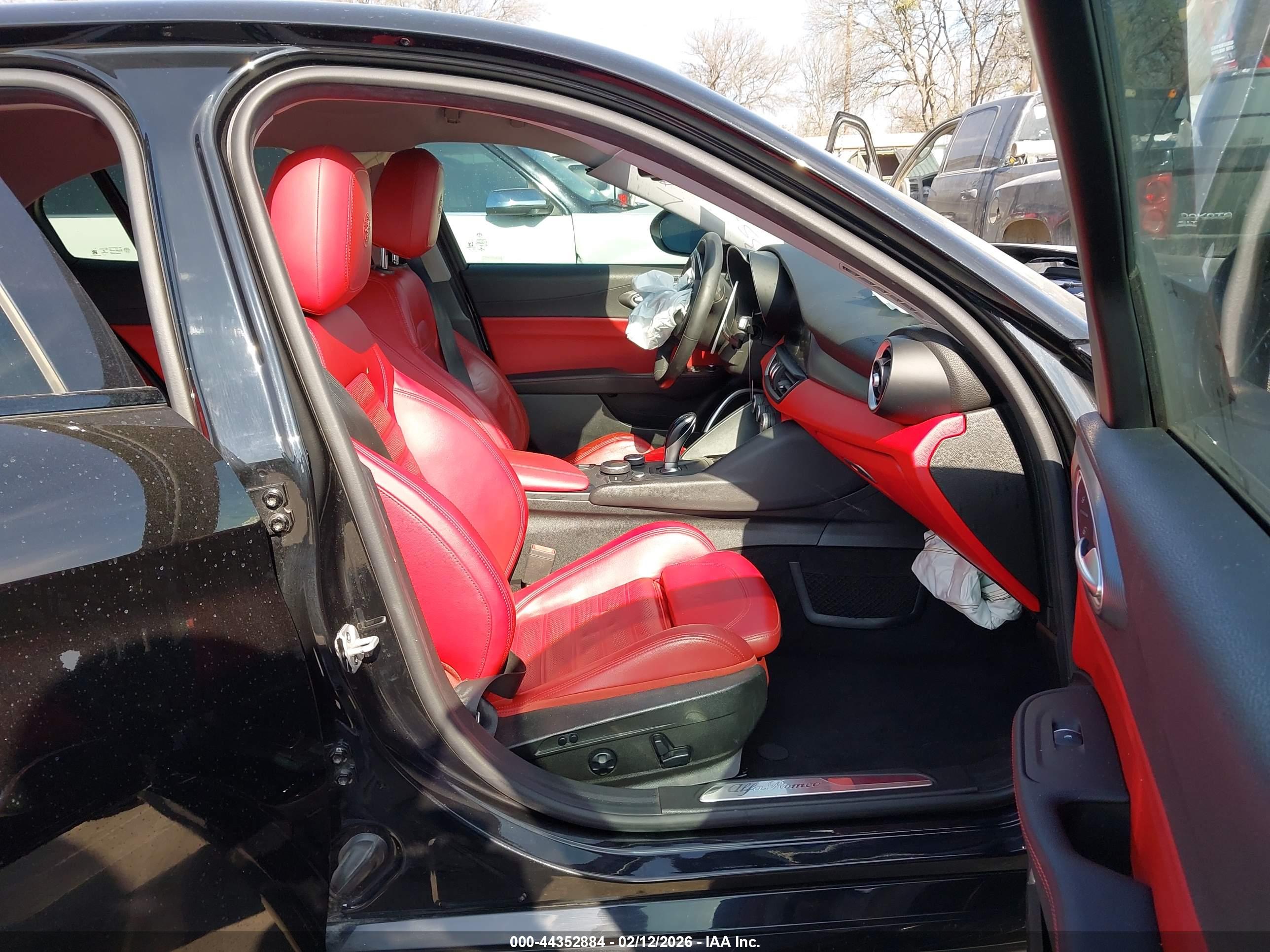ALFA ROMEO image 5