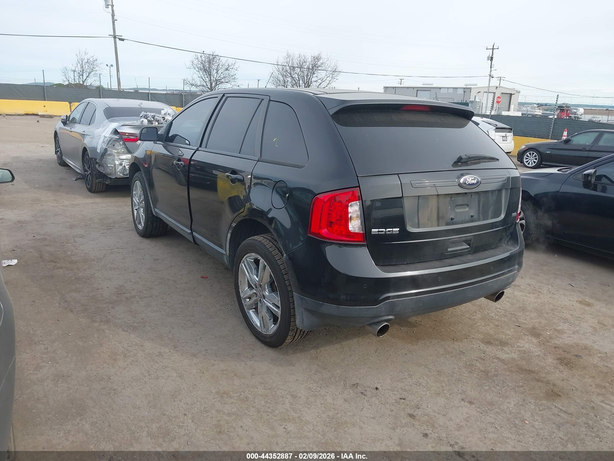 FORD EDGE image 3