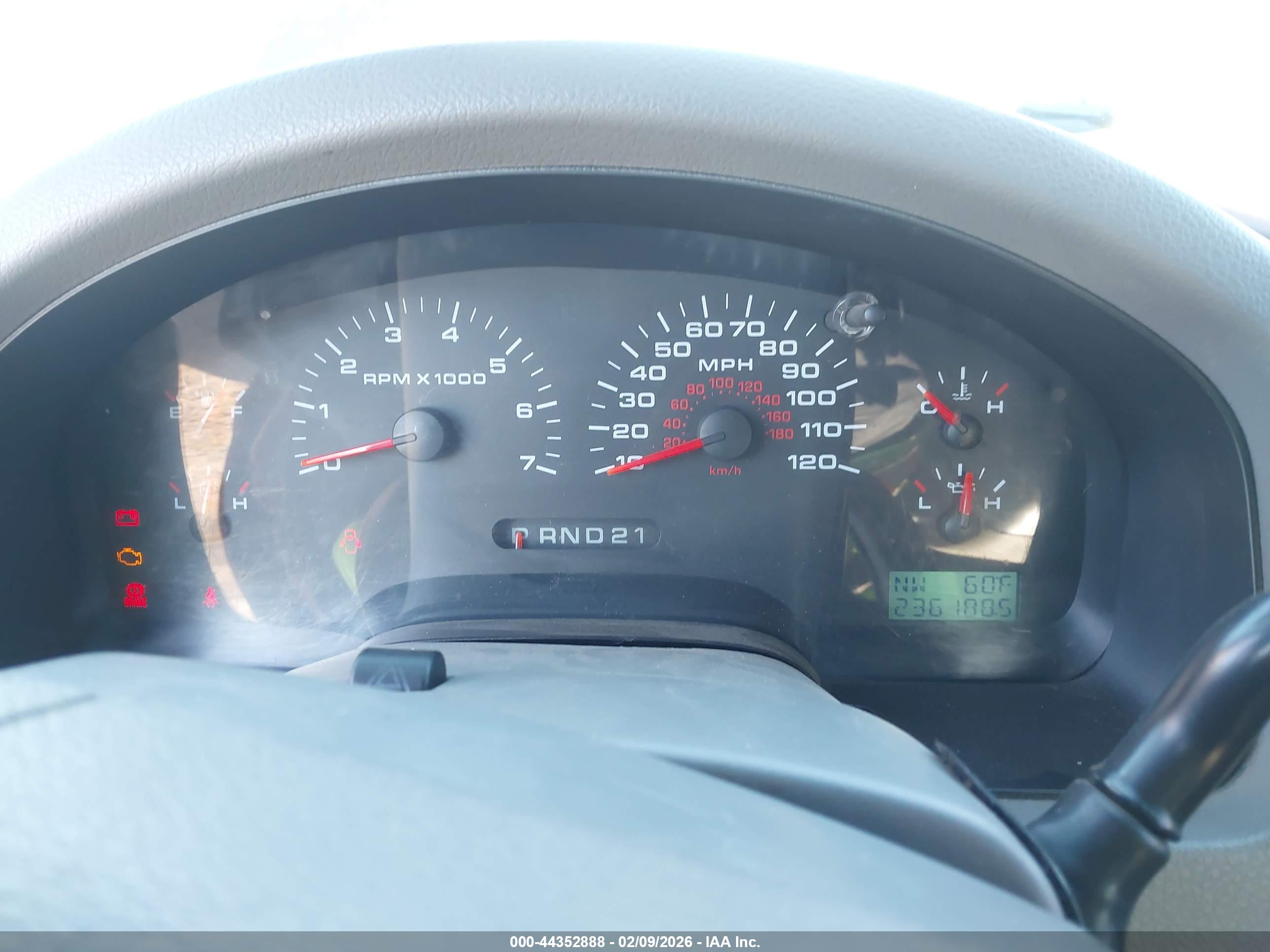 FORD F-150 image 7