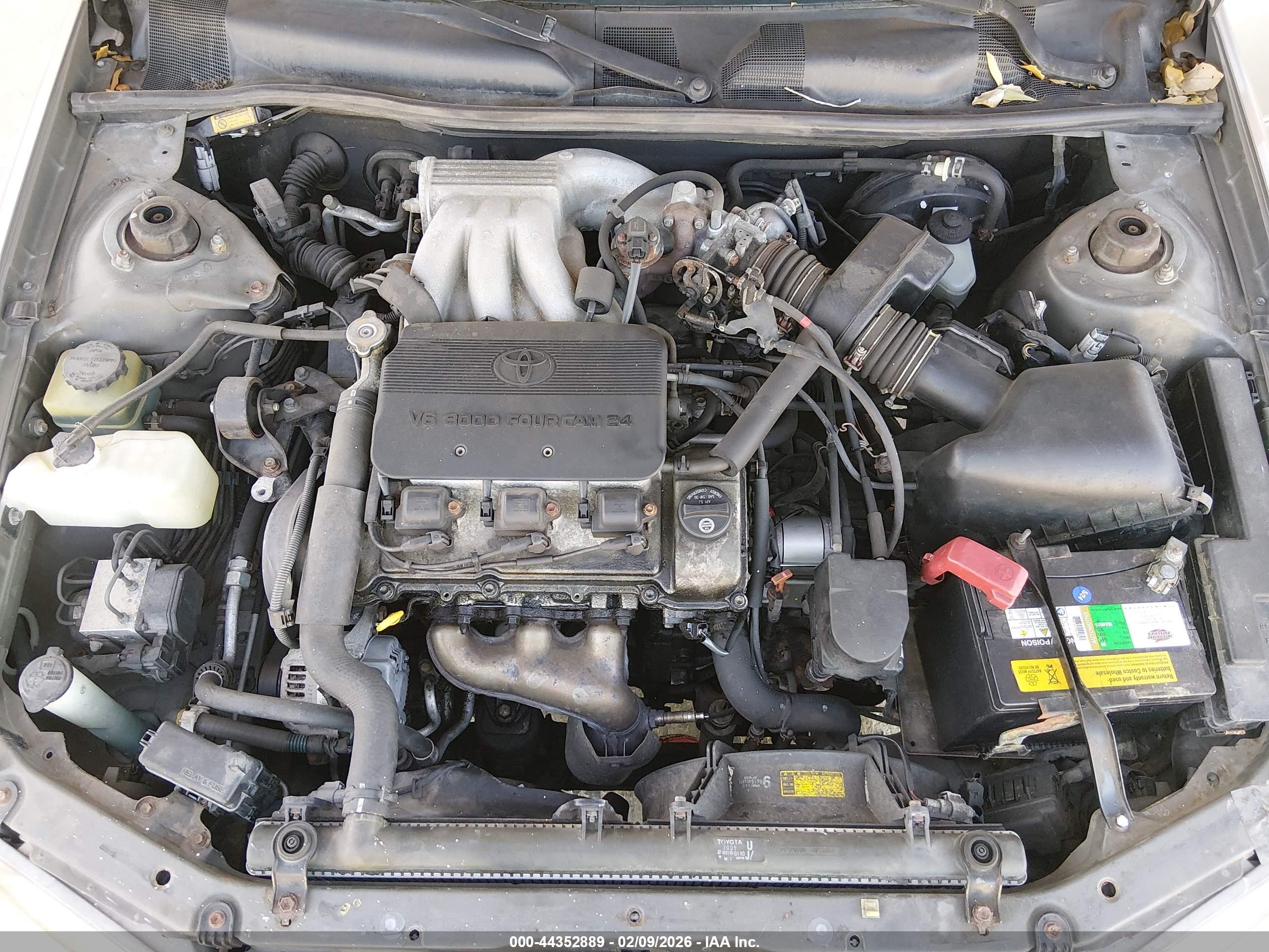 TOYOTA CAMRY image 10