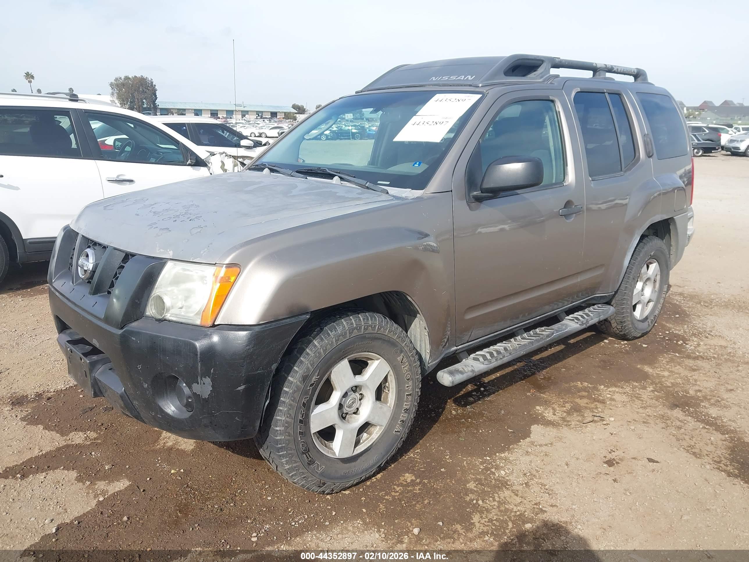NISSAN XTERRA image 2