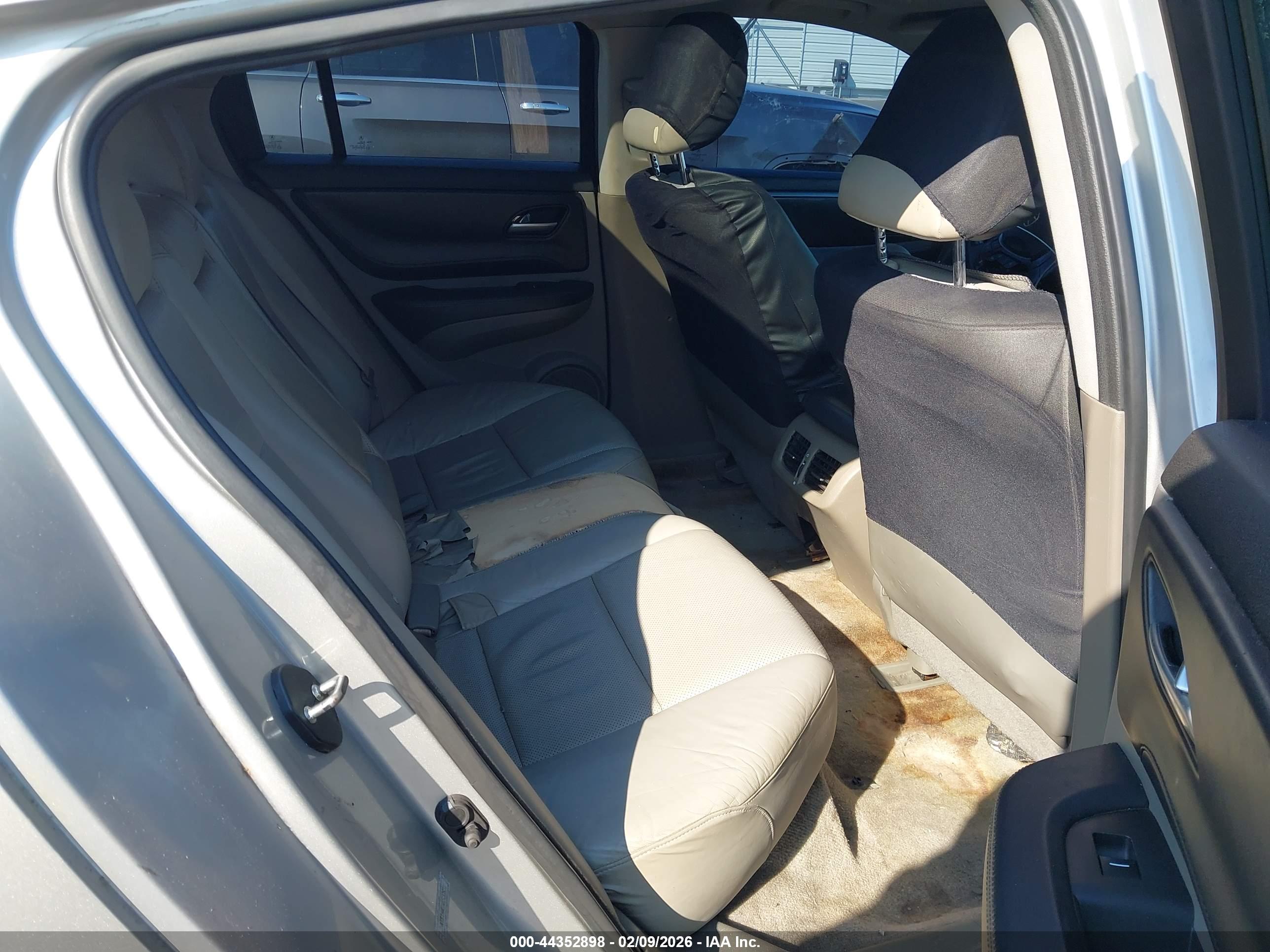 ACURA ZDX image 8