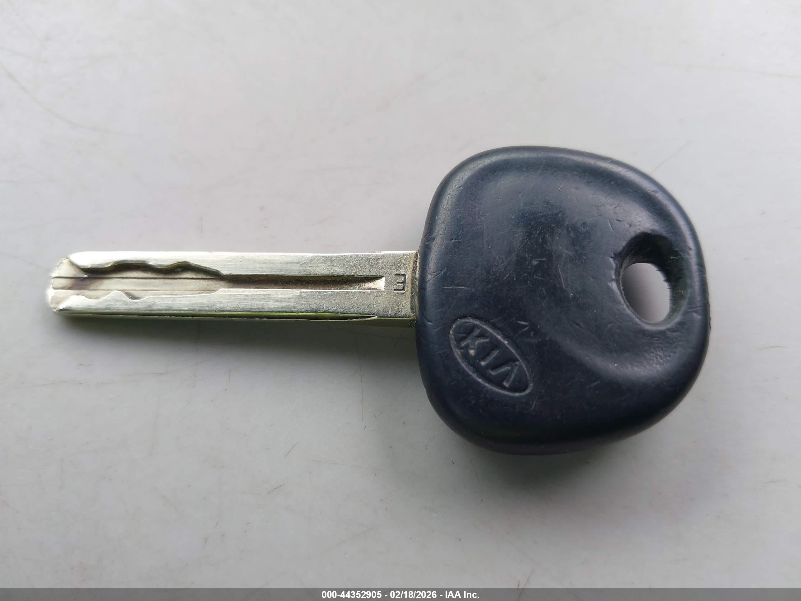 KIA RIO image 11