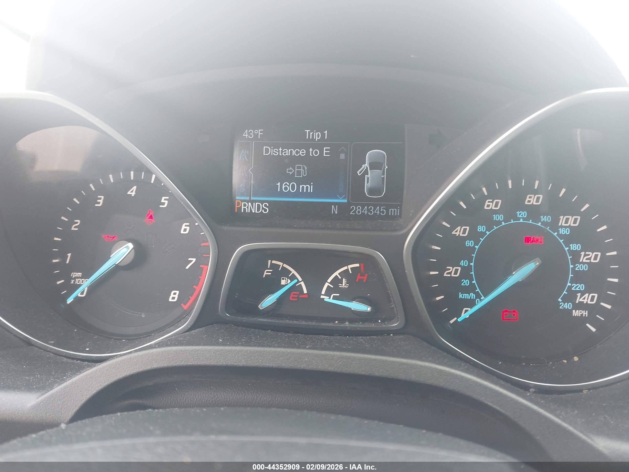 FORD ESCAPE image 7