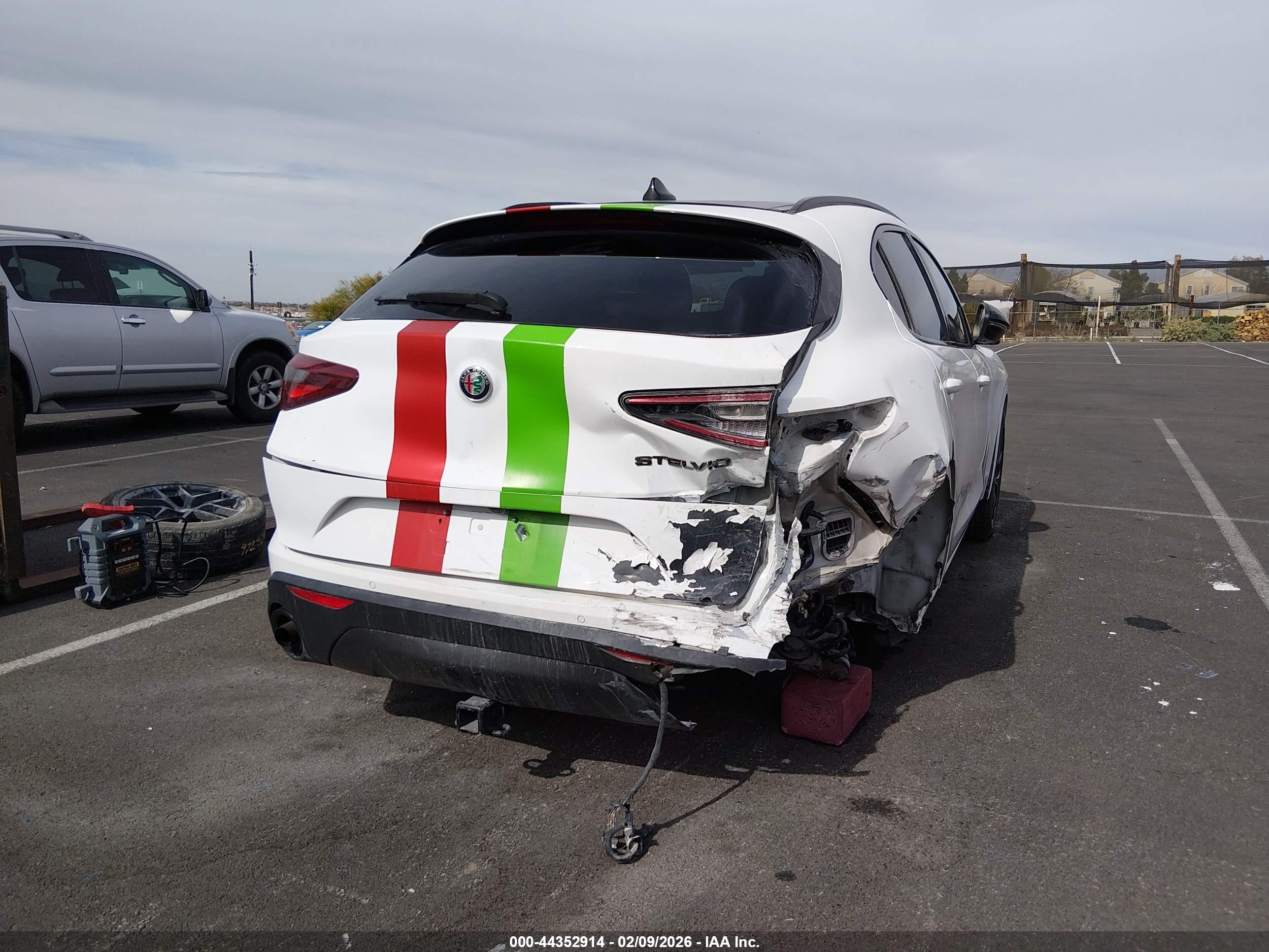 ALFA ROMEO image 6