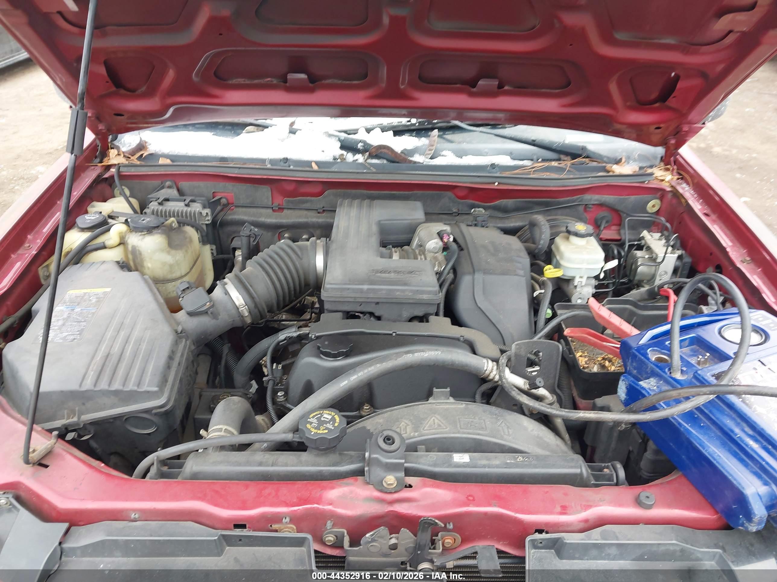 CHEVROLET COLORADO image 10