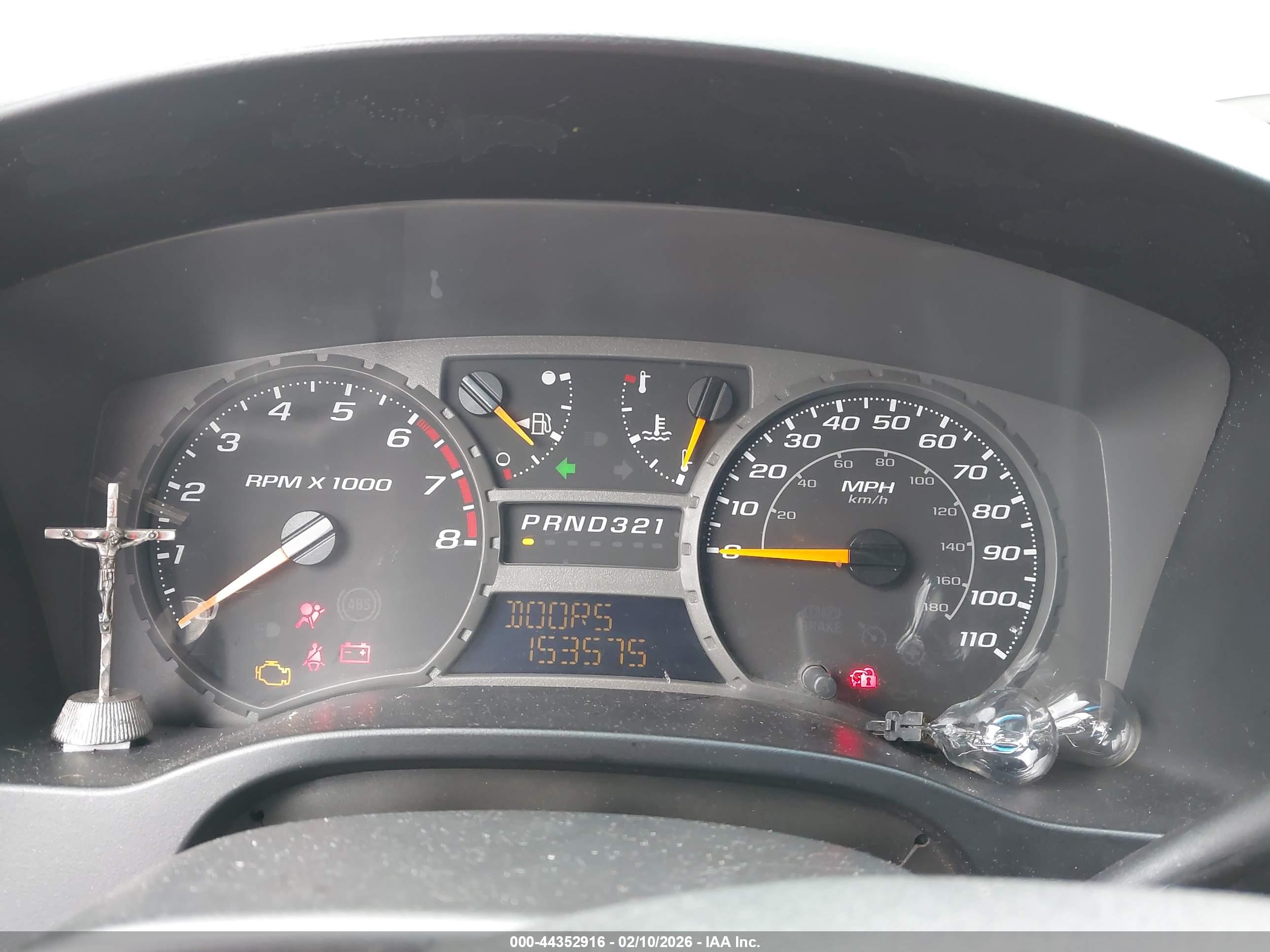 CHEVROLET COLORADO image 7