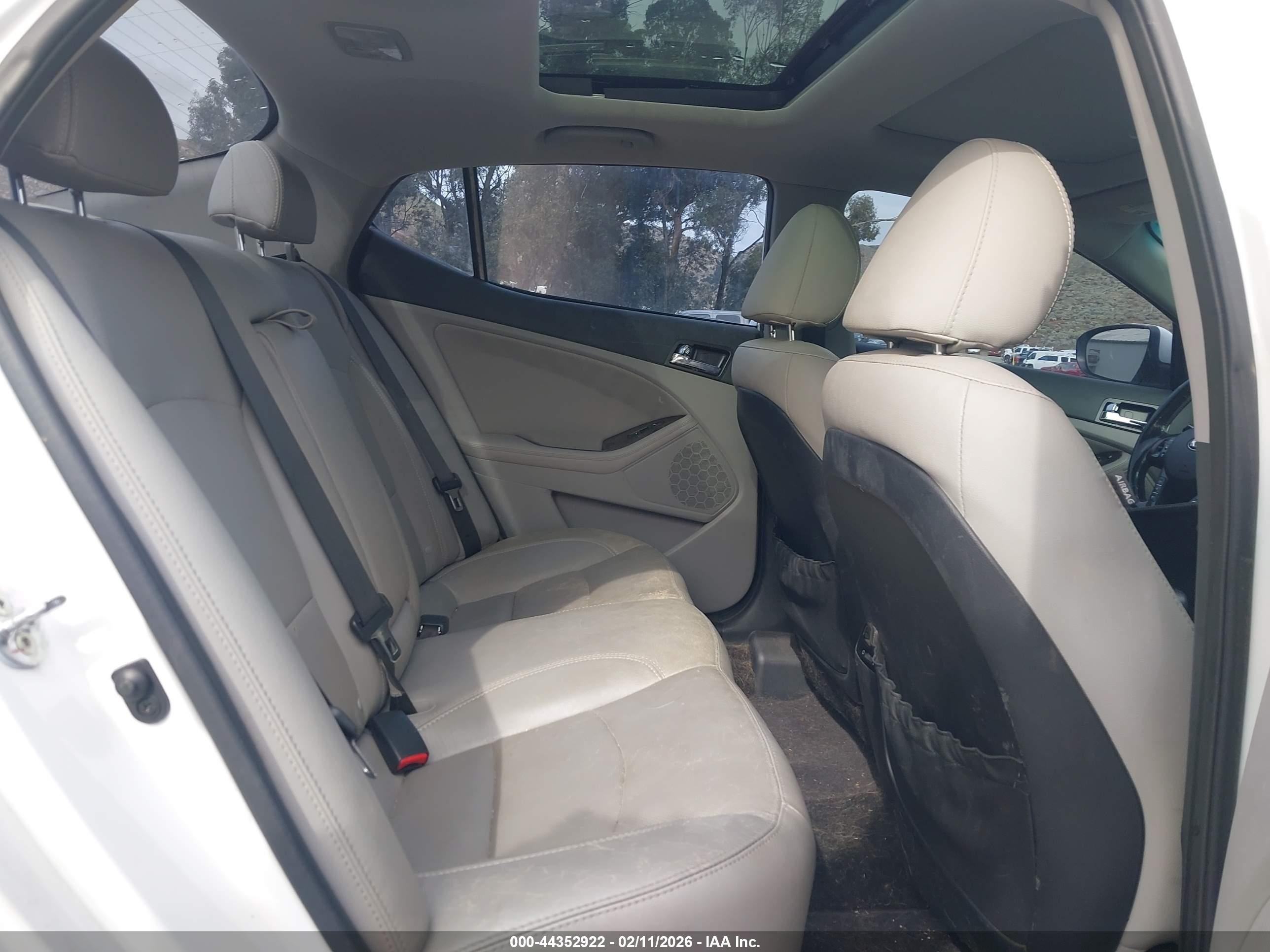 KIA OPTIMA image 8