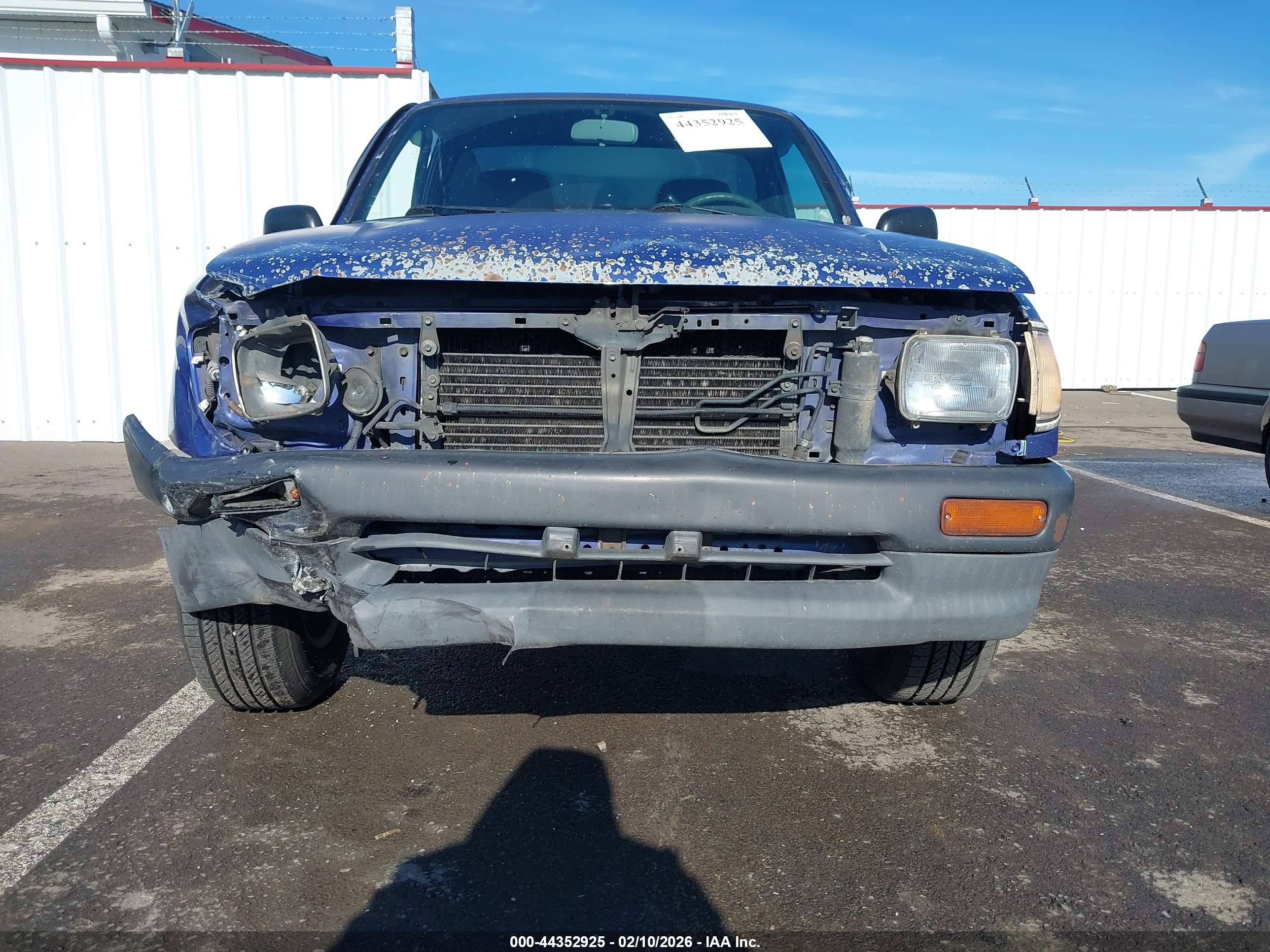 TOYOTA TACOMA image 6
