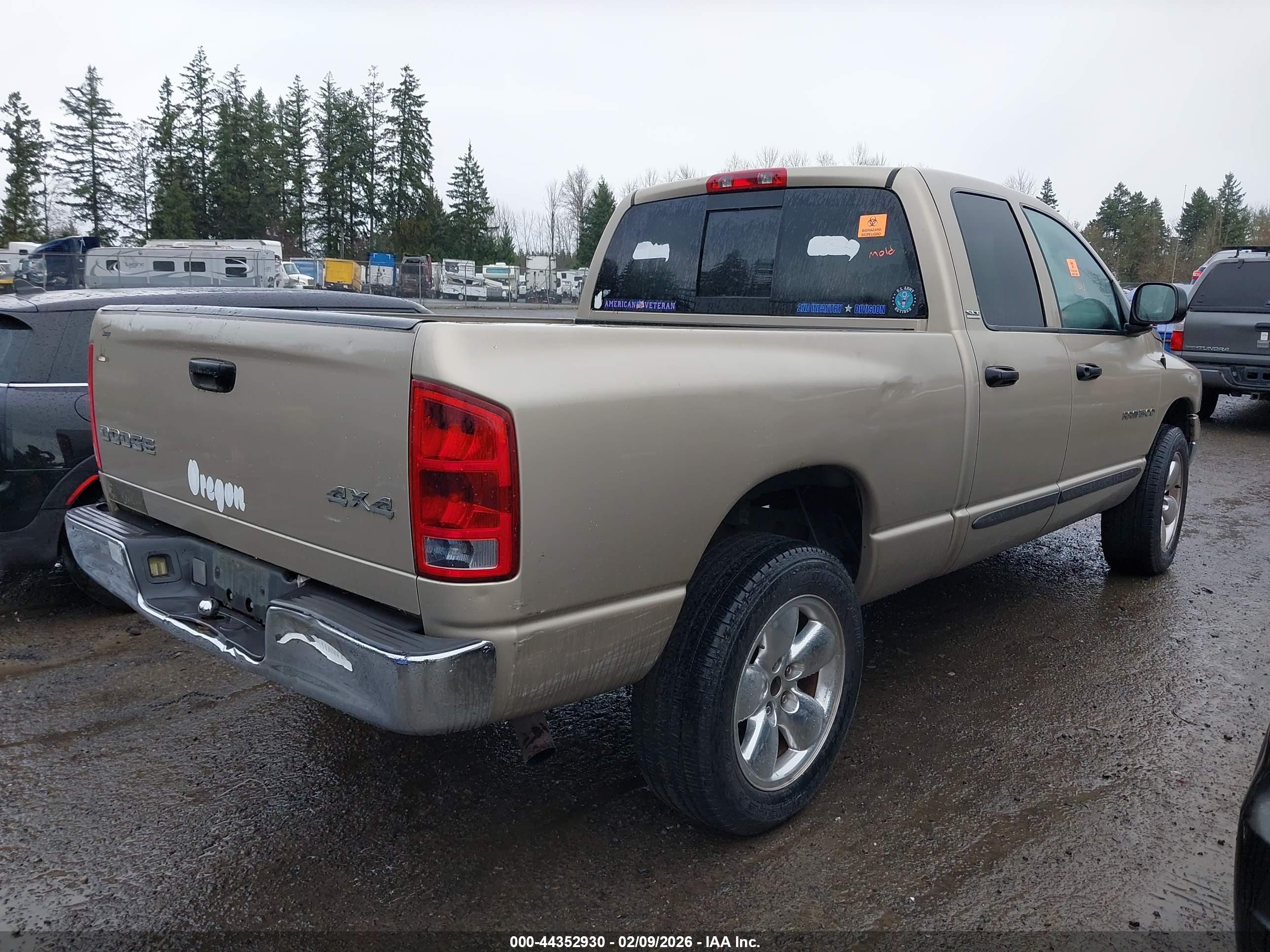 DODGE RAM image 4