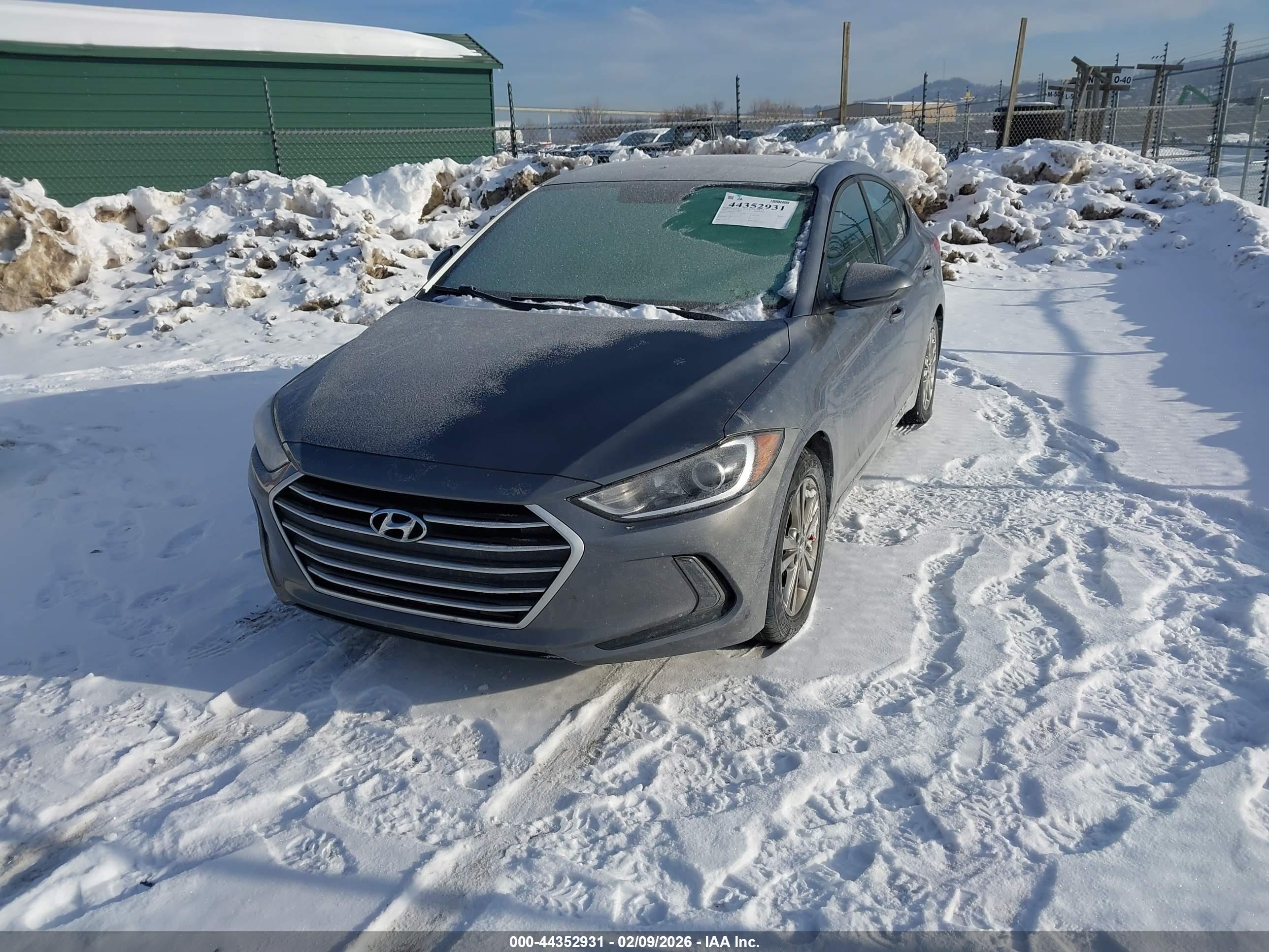 HYUNDAI ELANTRA image 2