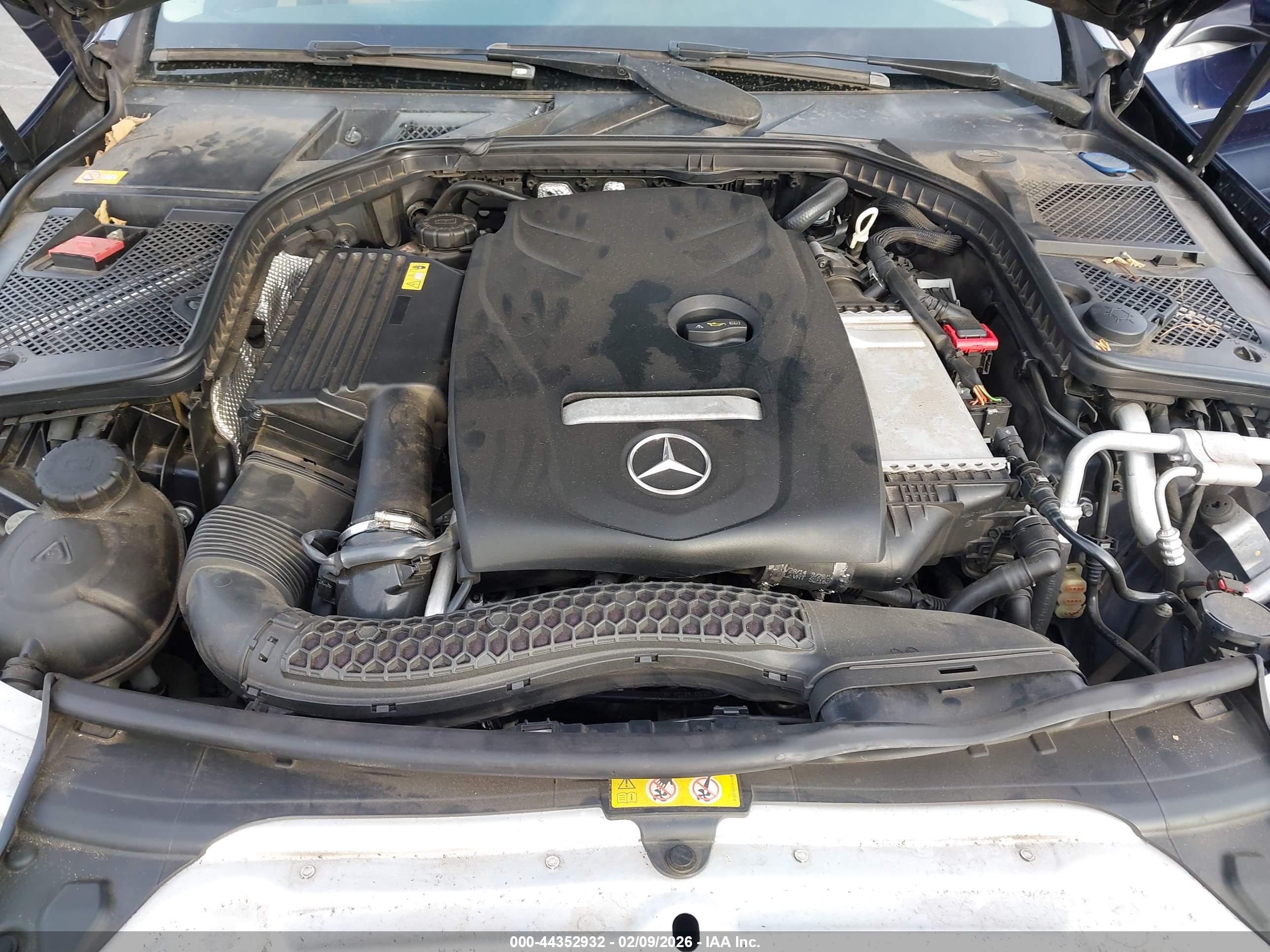 MERCEDES-BENZ C image 10