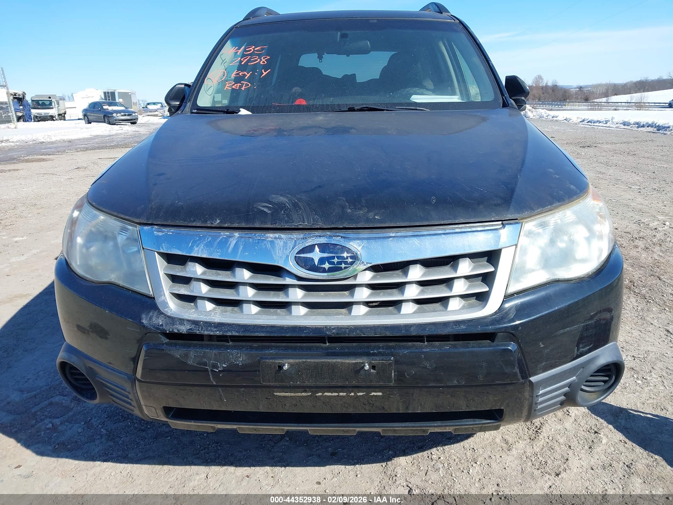 SUBARU FORESTER image 6