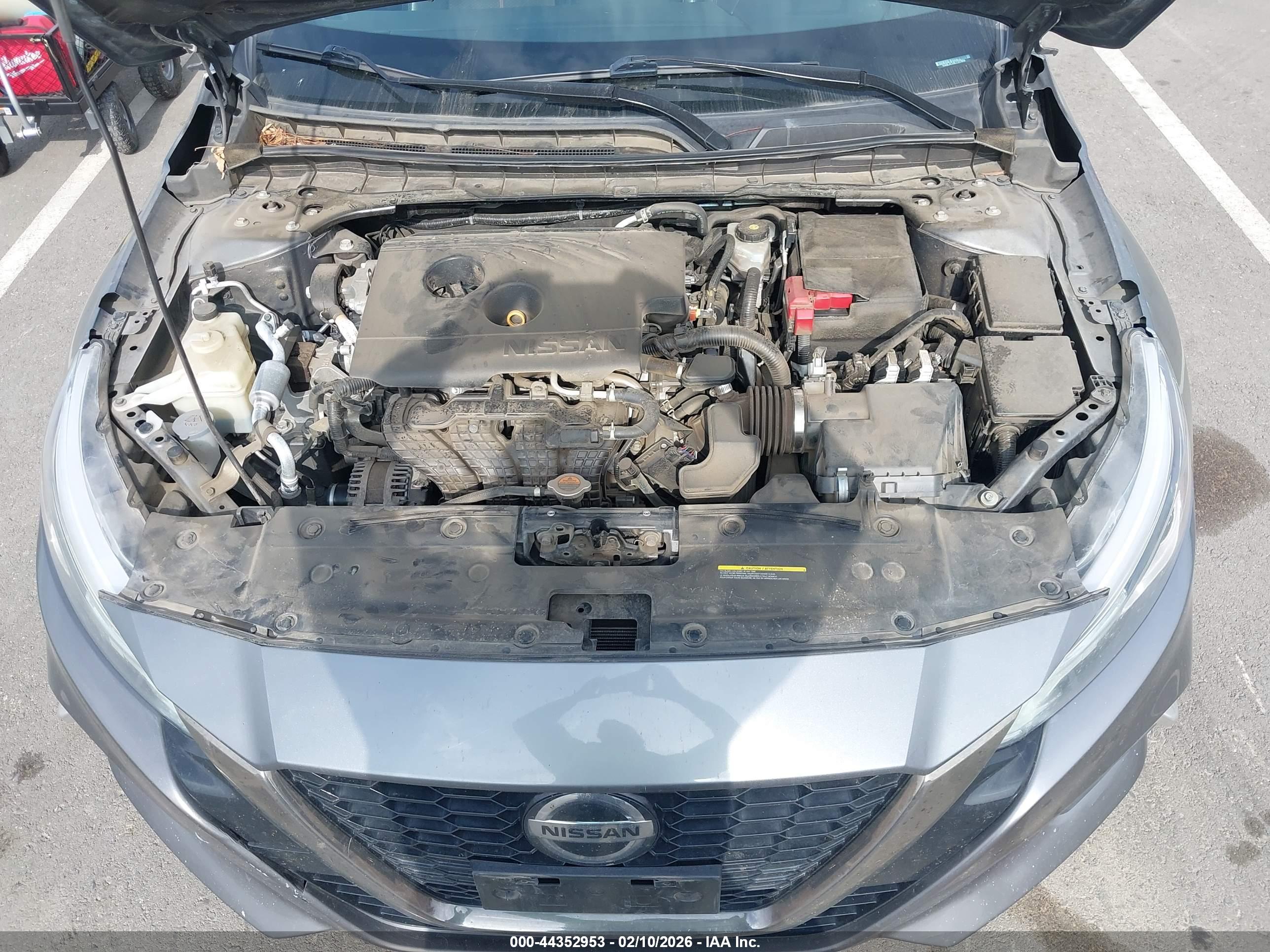 NISSAN ALTIMA image 10