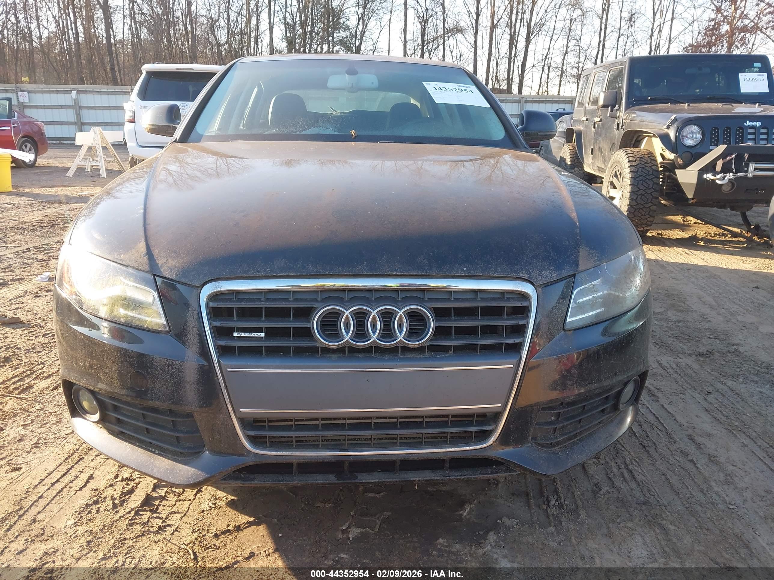 AUDI A4 image 6