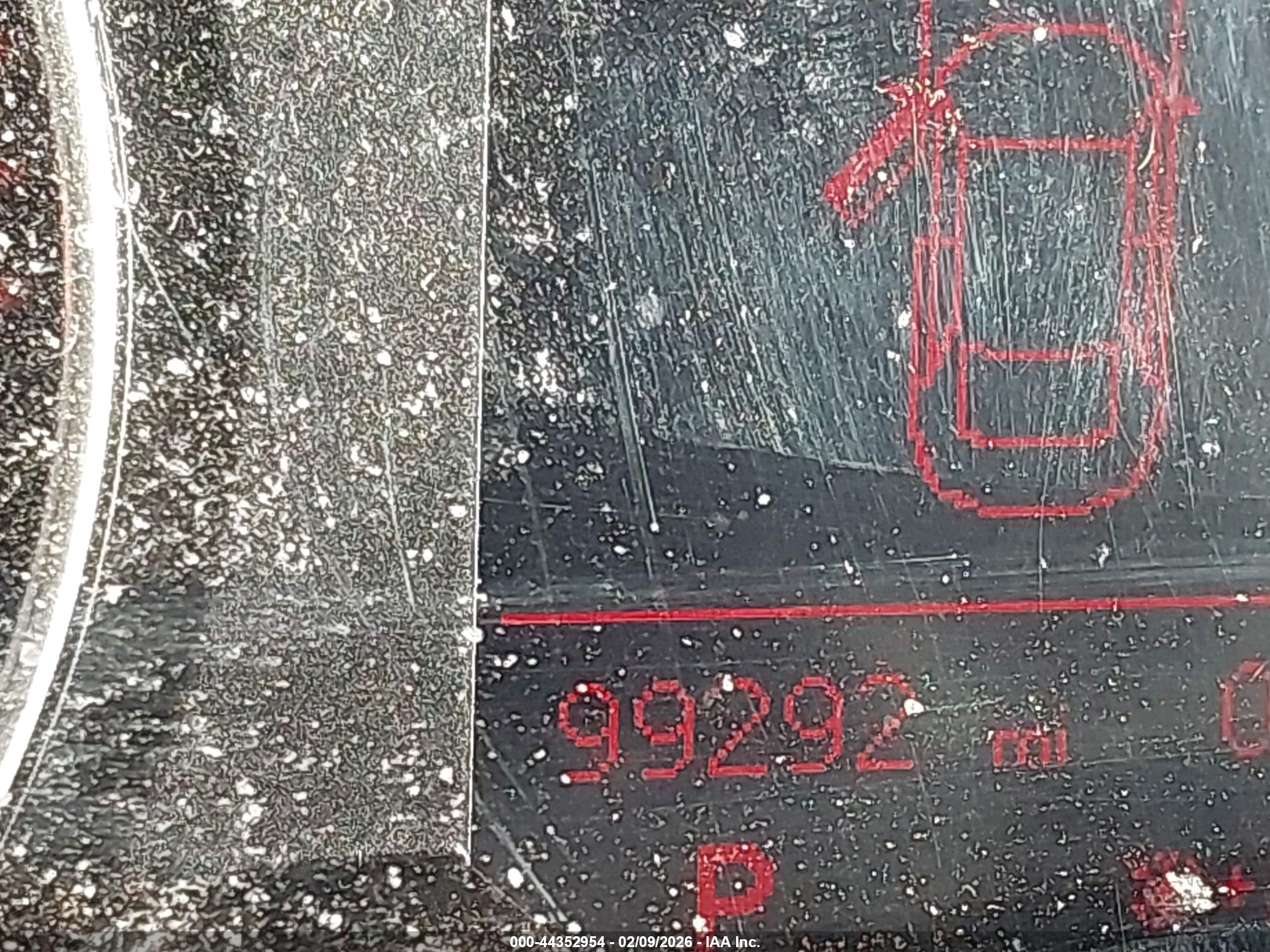 AUDI A4 image 7