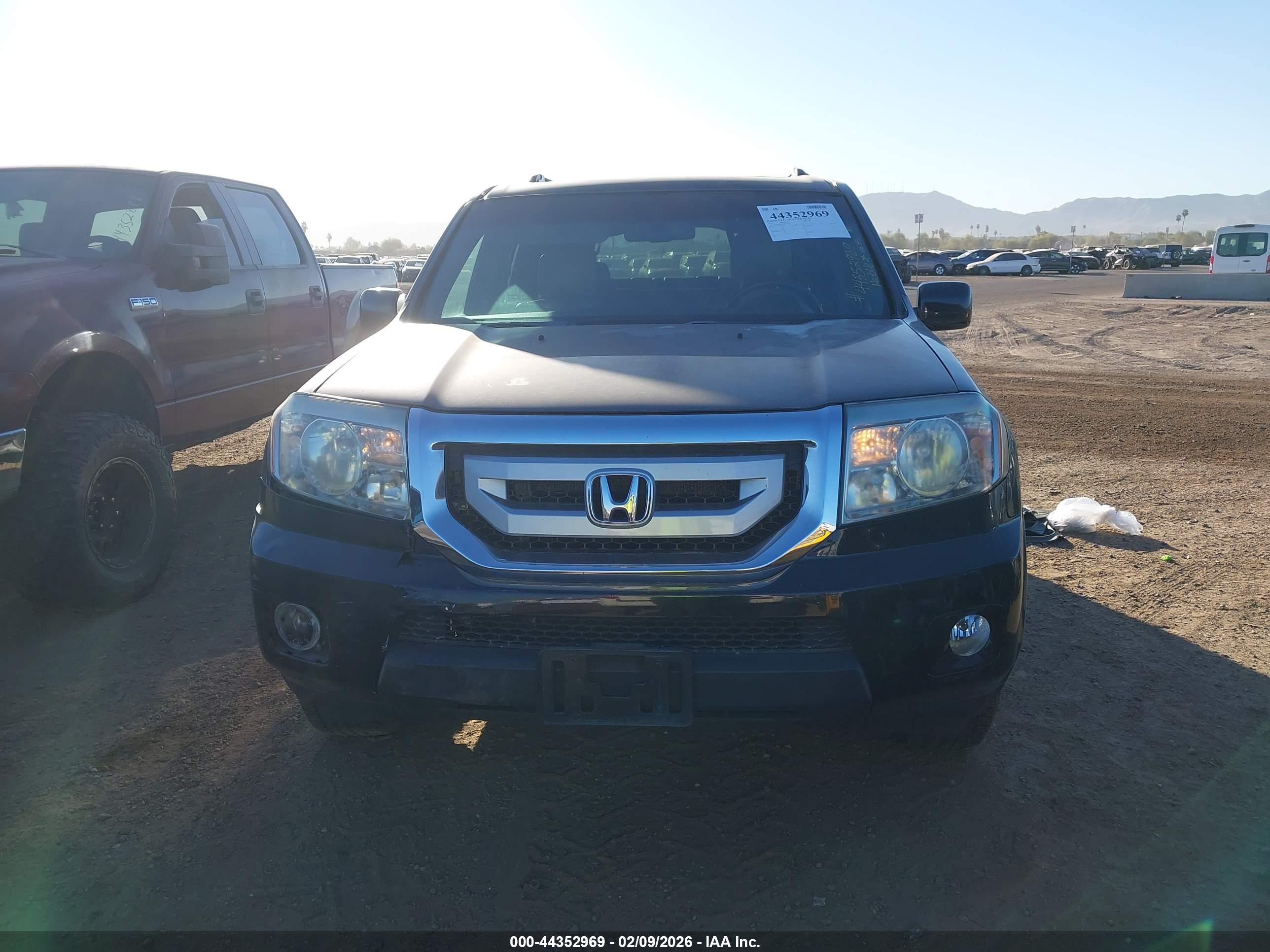 HONDA PILOT image 6