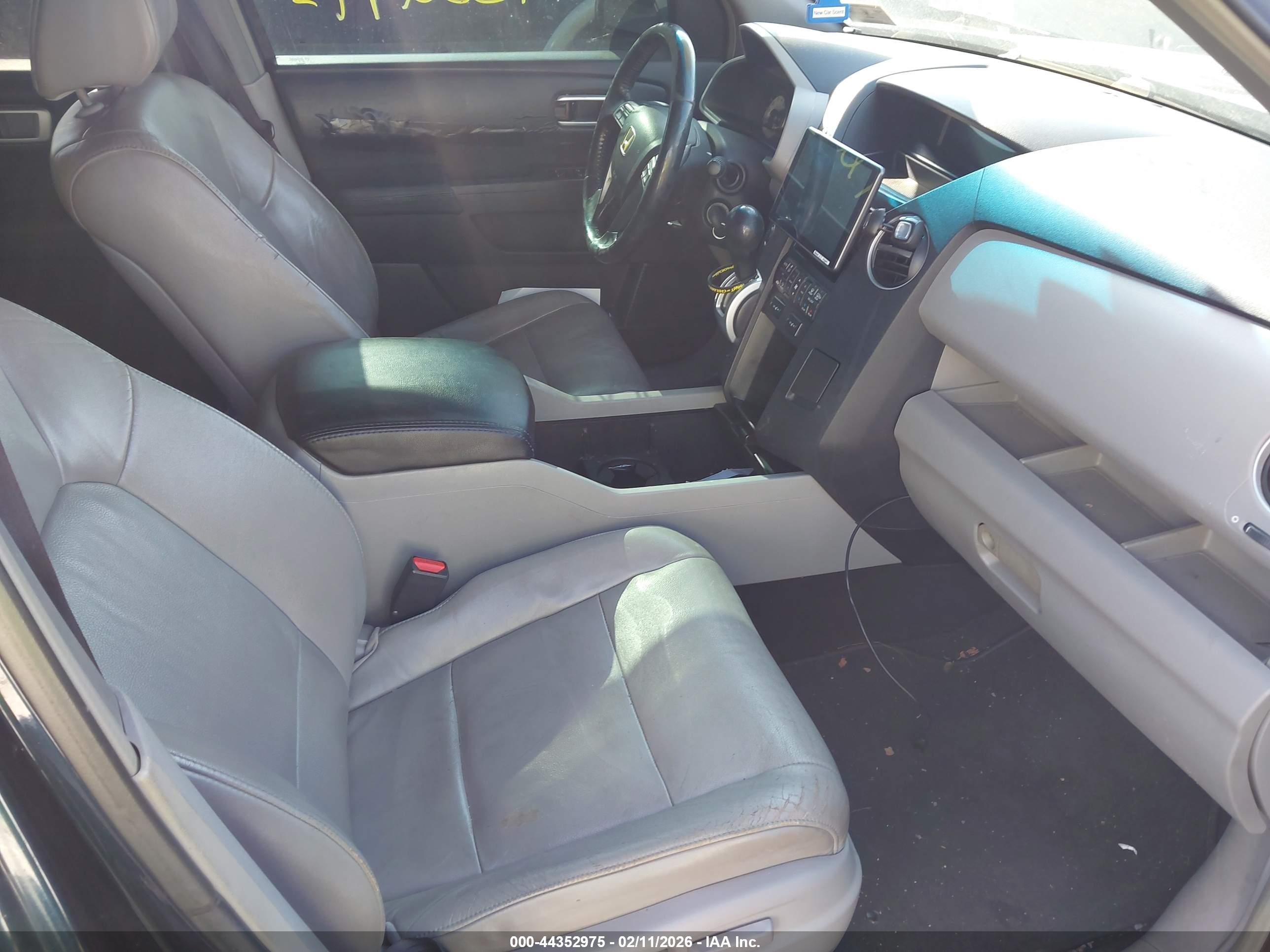 HONDA PILOT image 5