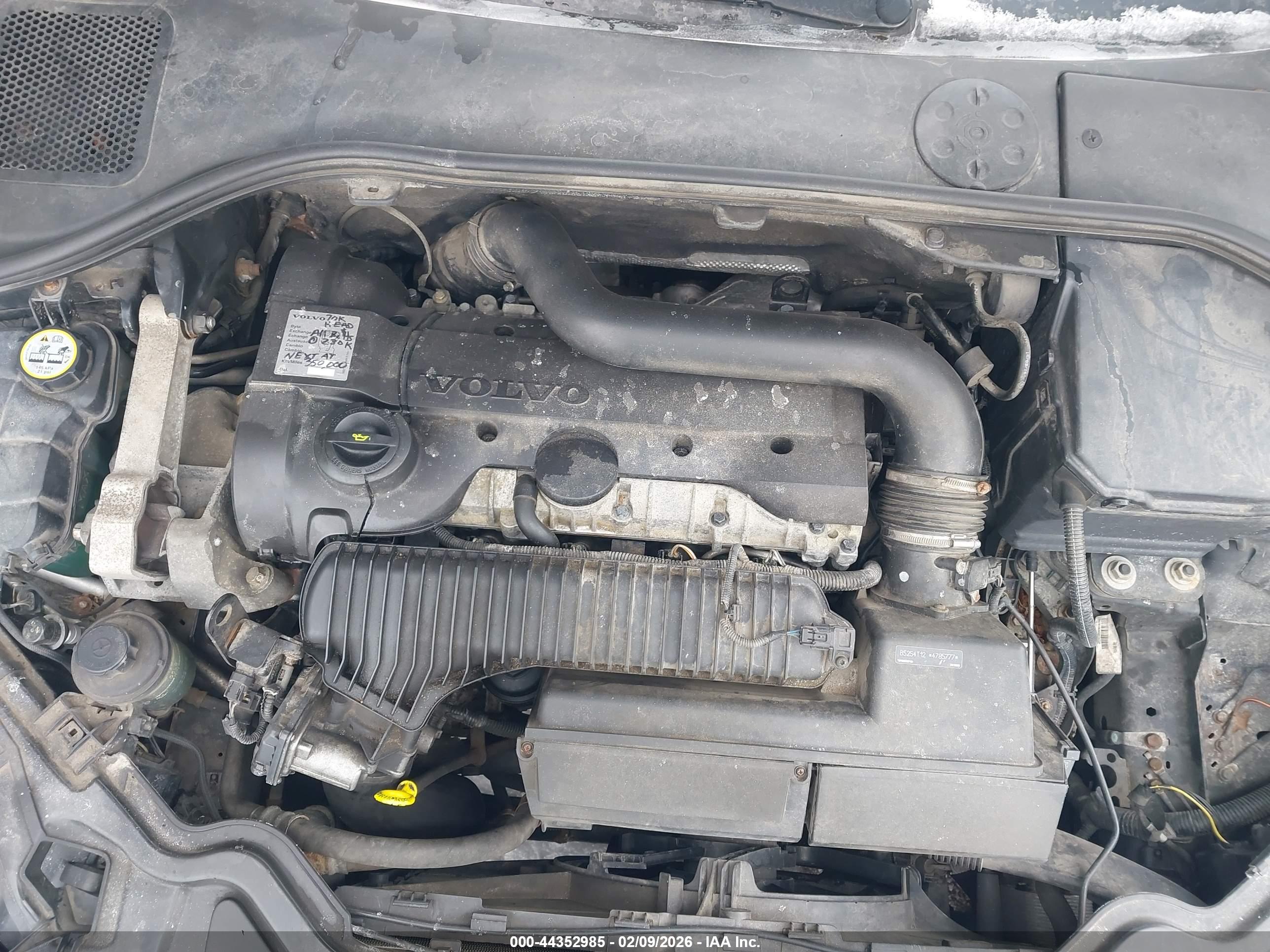 VOLVO S60 image 10