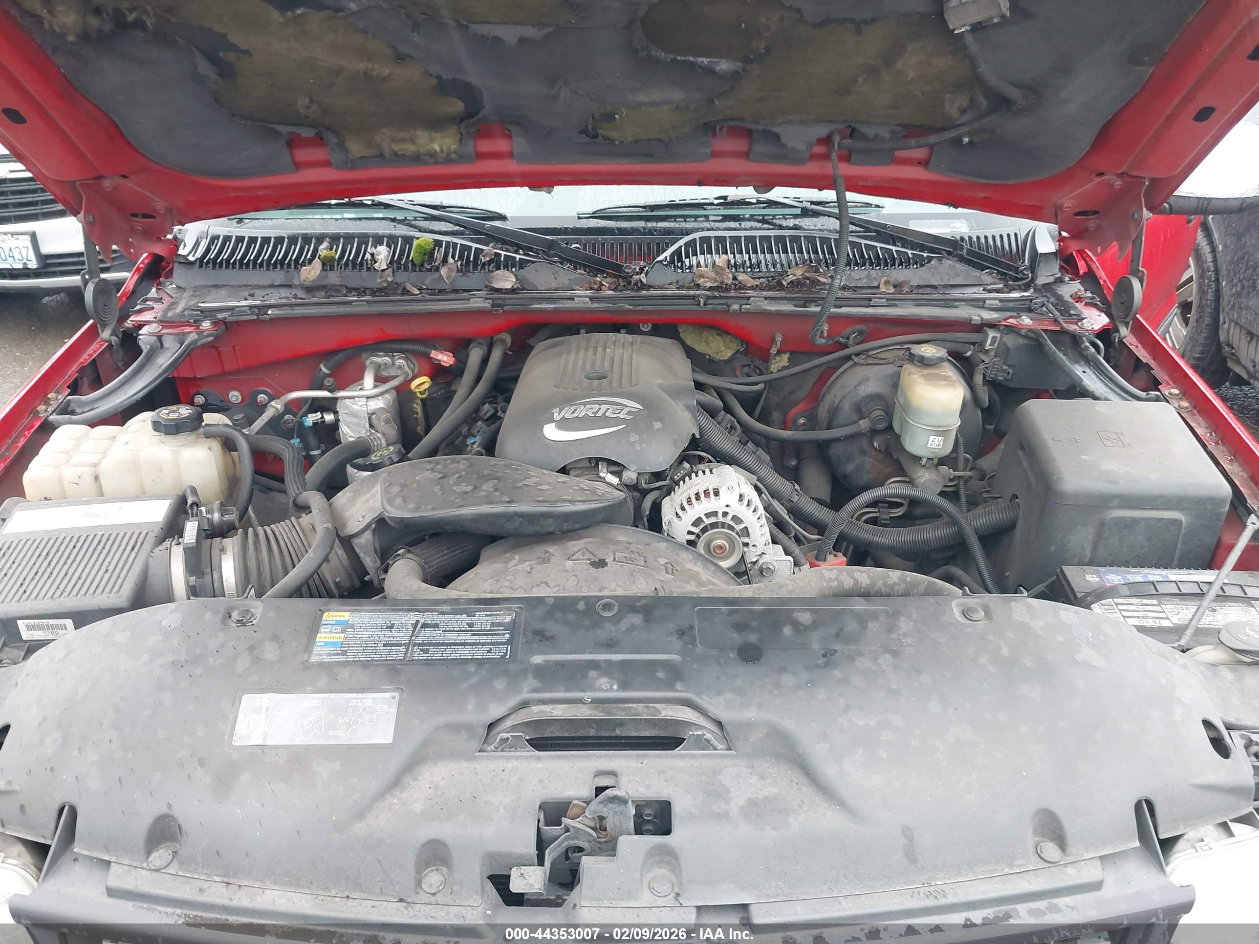 CHEVROLET SILVERADO image 10