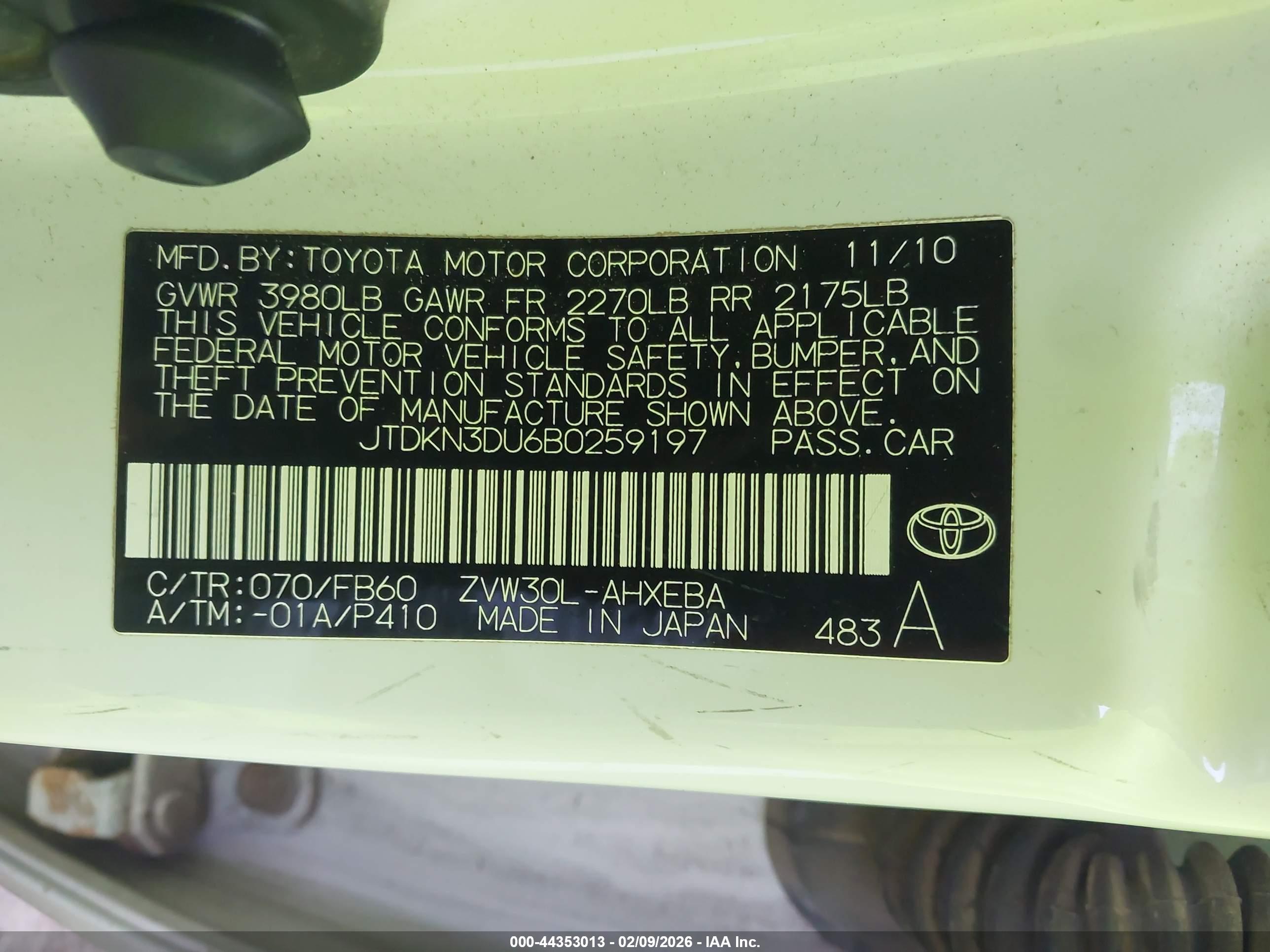 TOYOTA PRIUS image 9
