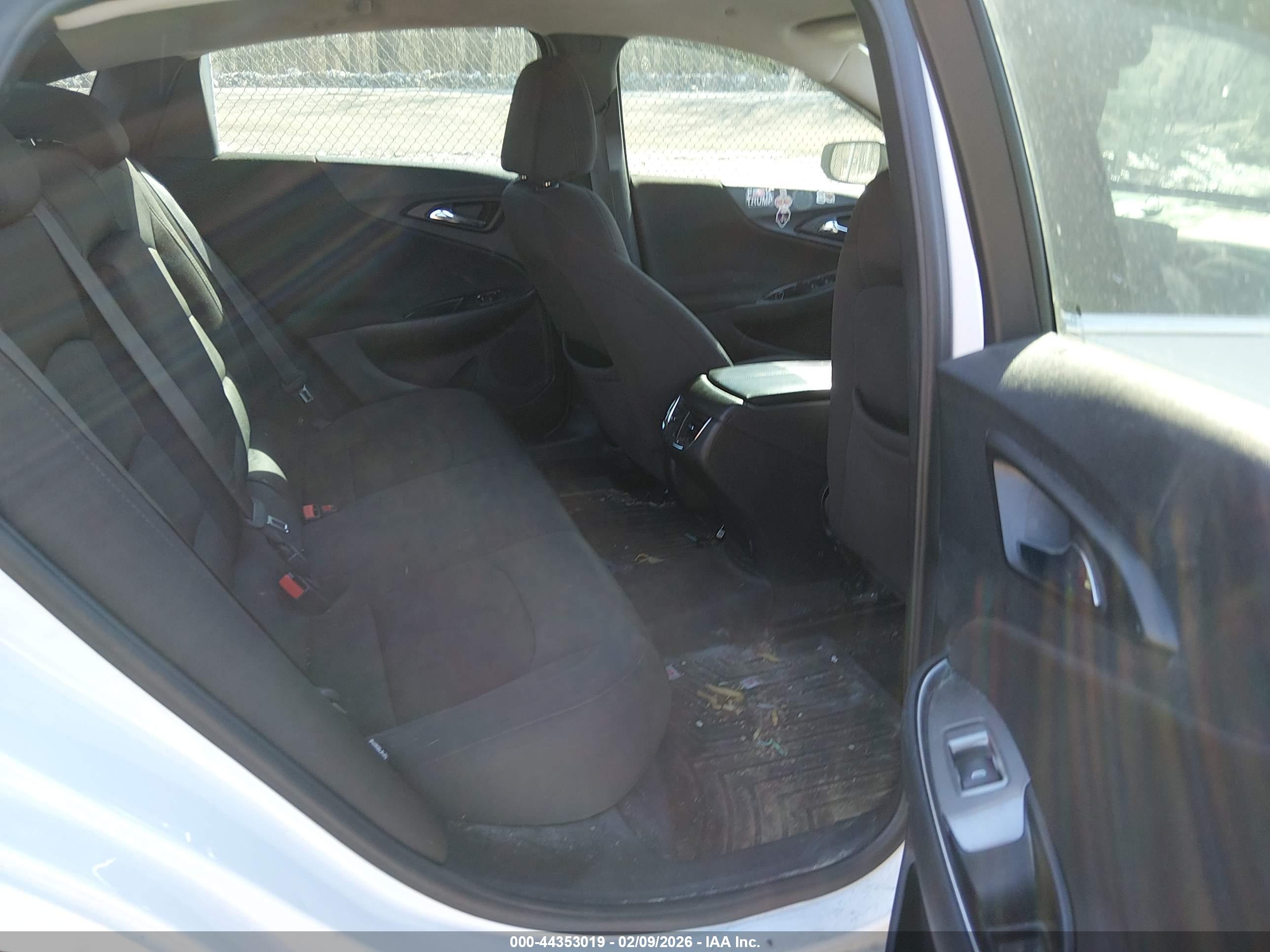 CHEVROLET MALIBU image 8