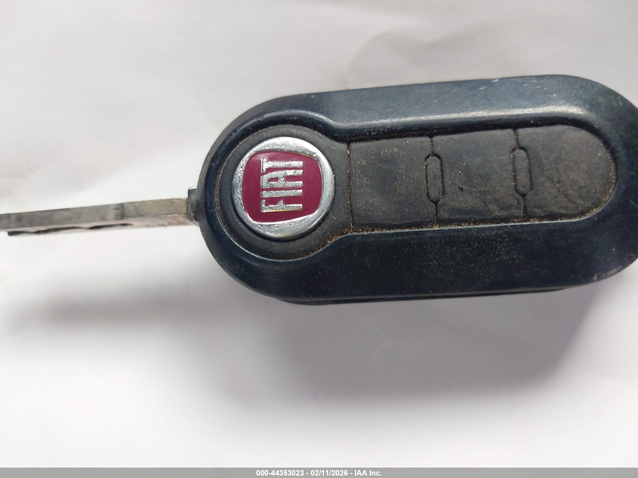 FIAT 500 image 11