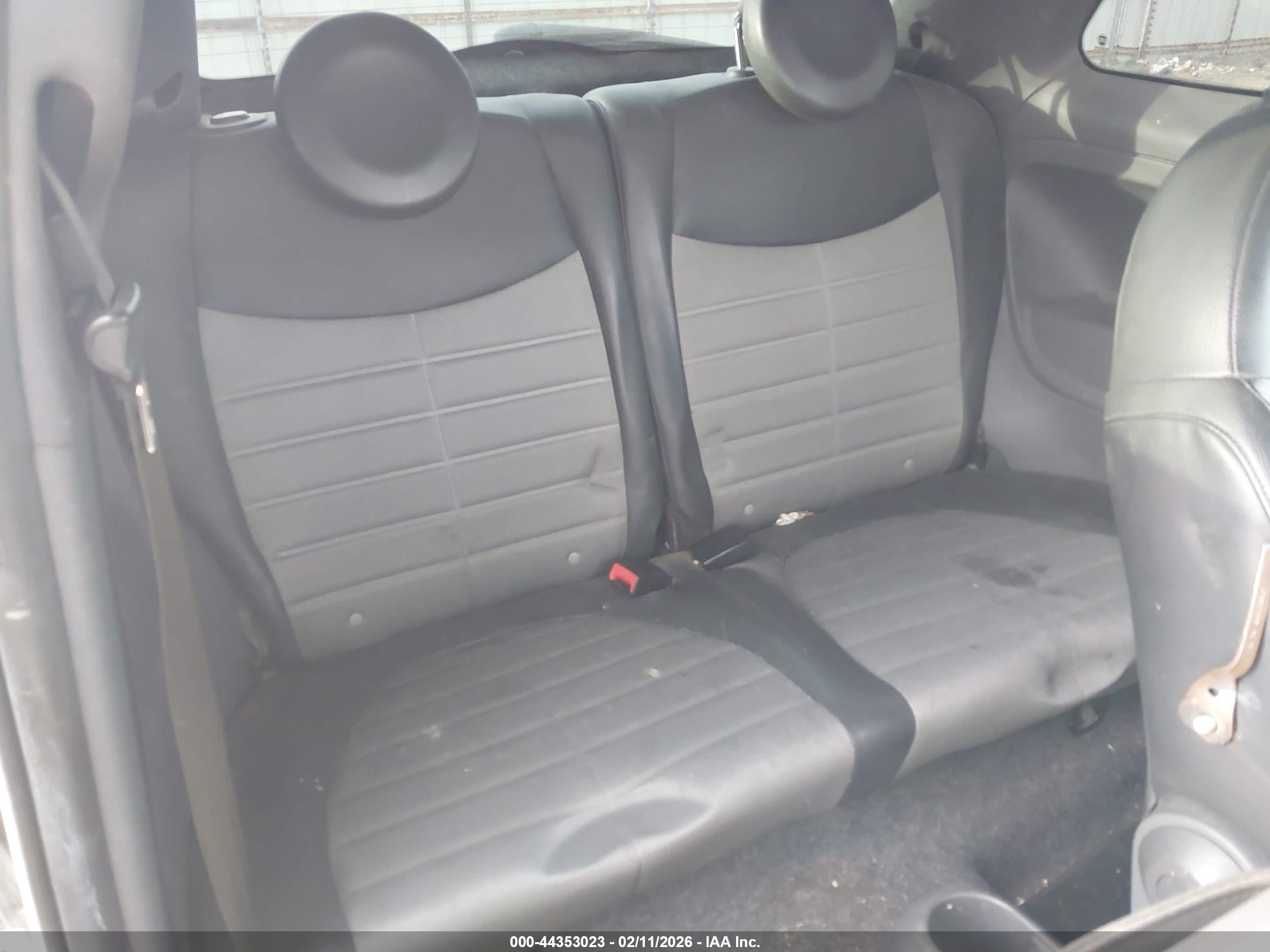 FIAT 500 image 8