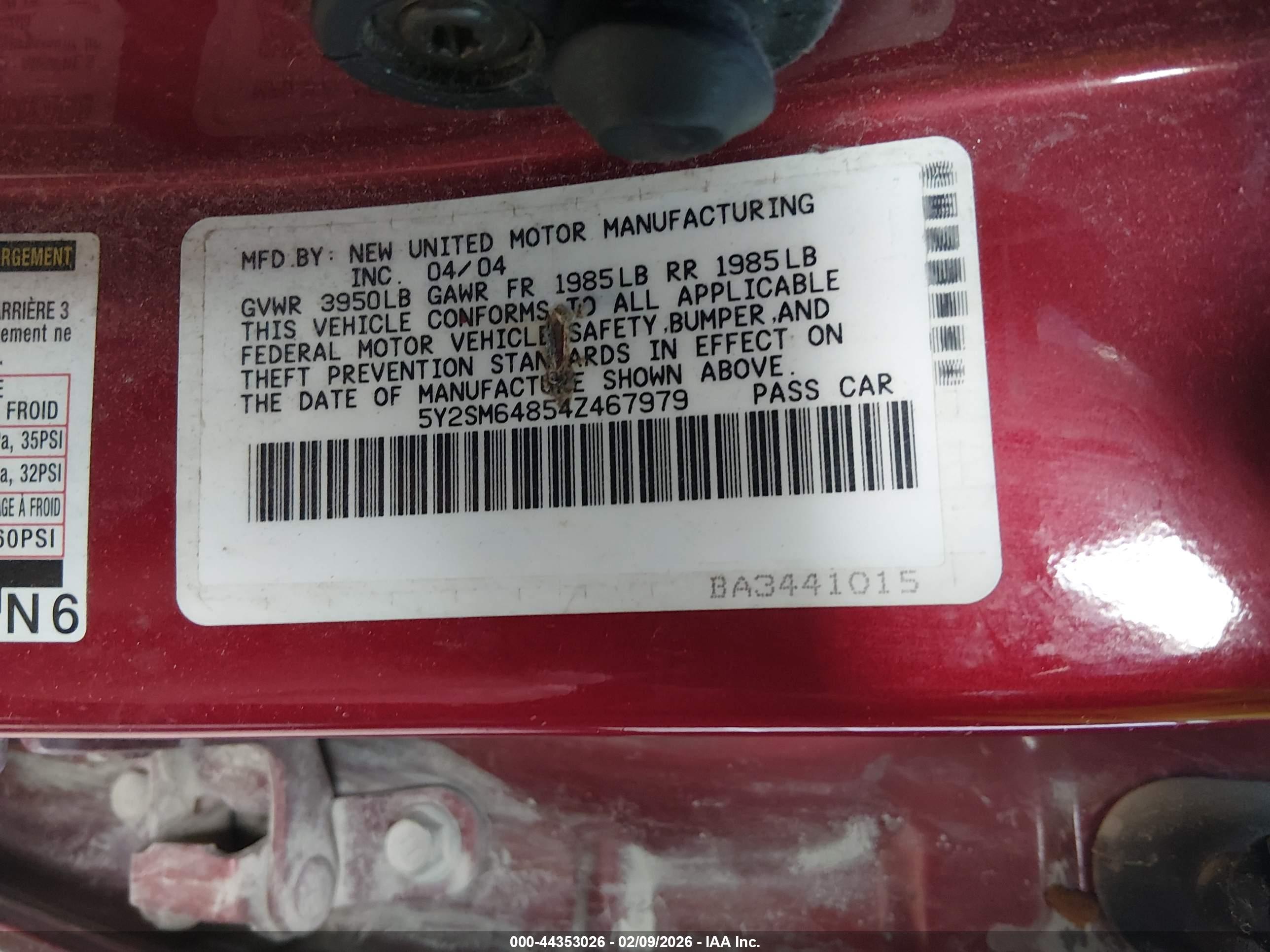 PONTIAC VIBE image 9
