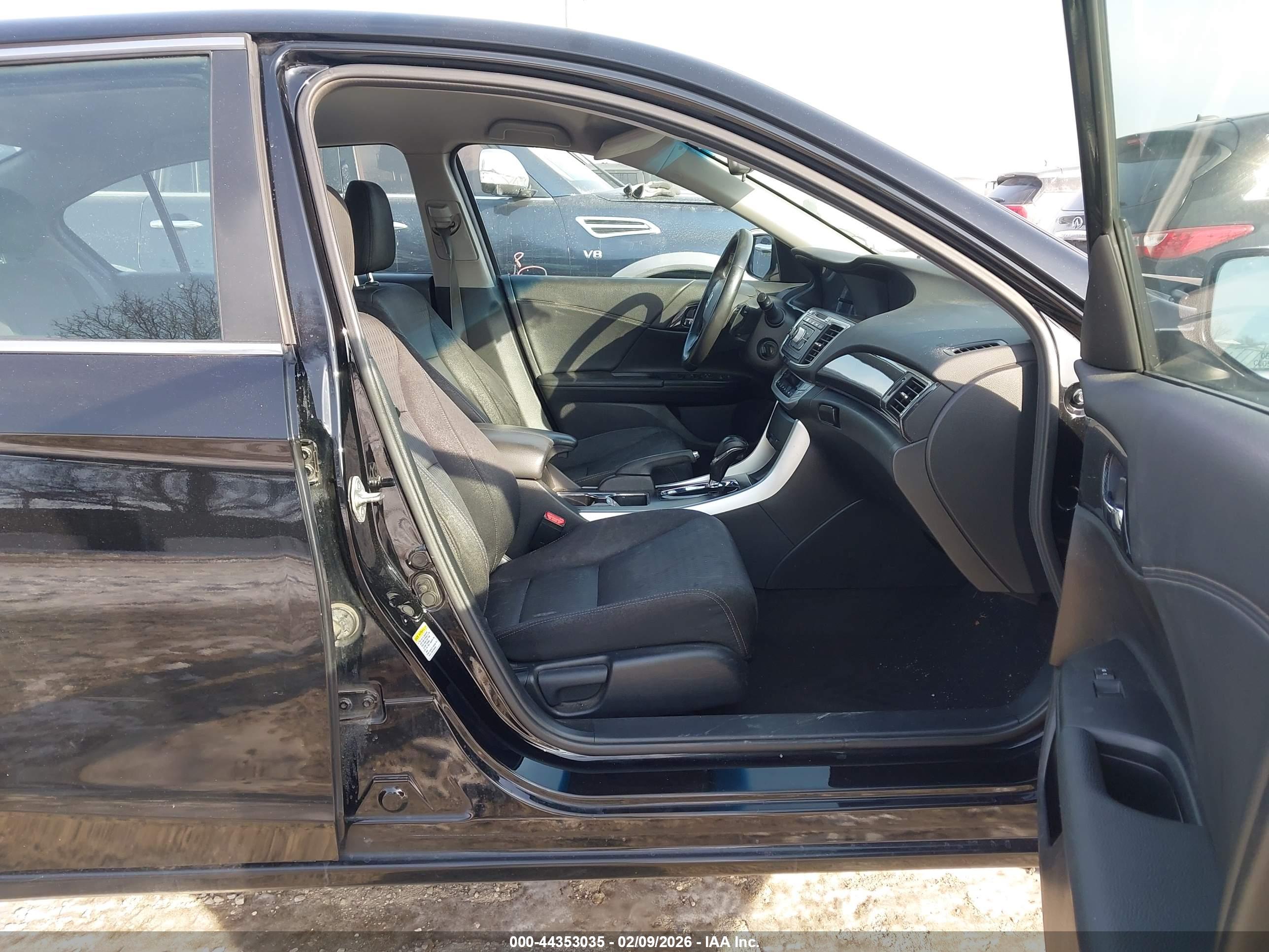 HONDA ACCORD image 5
