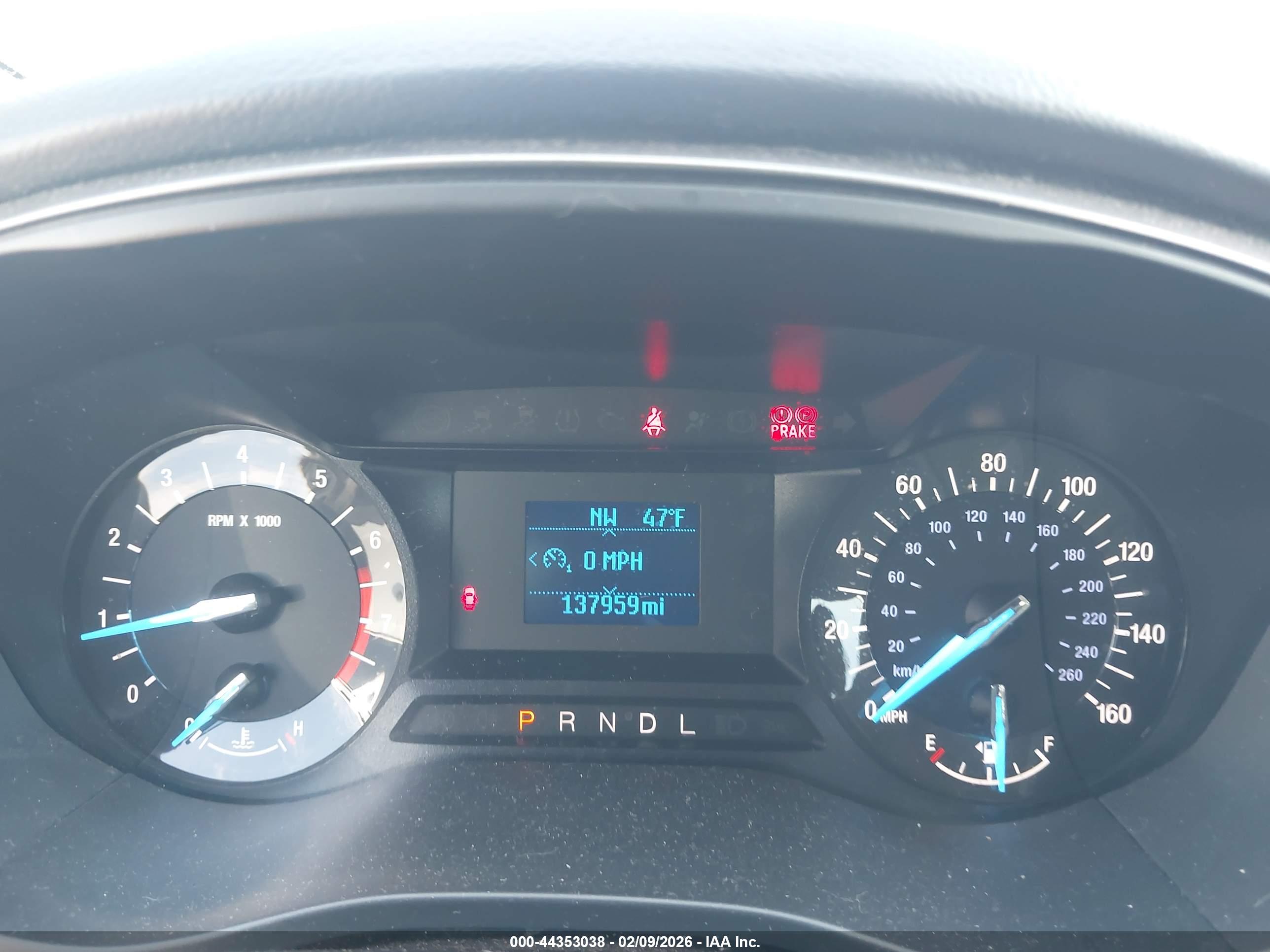FORD FUSION image 7