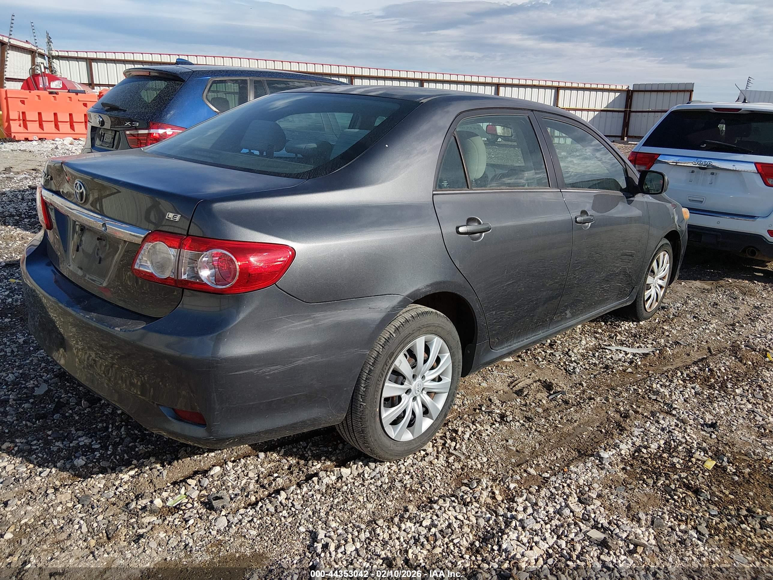 TOYOTA COROLLA image 4