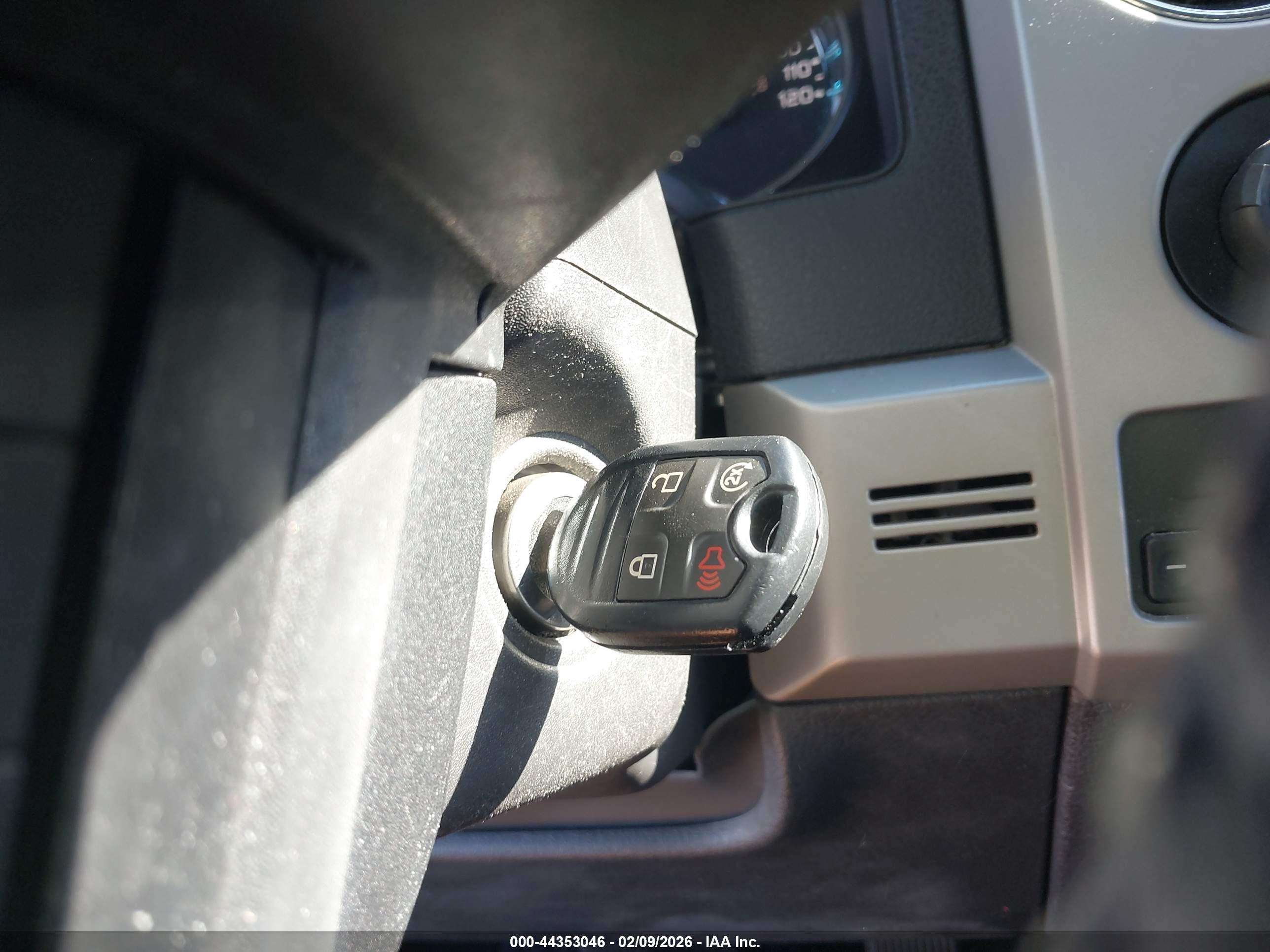 FORD F-150 image 11