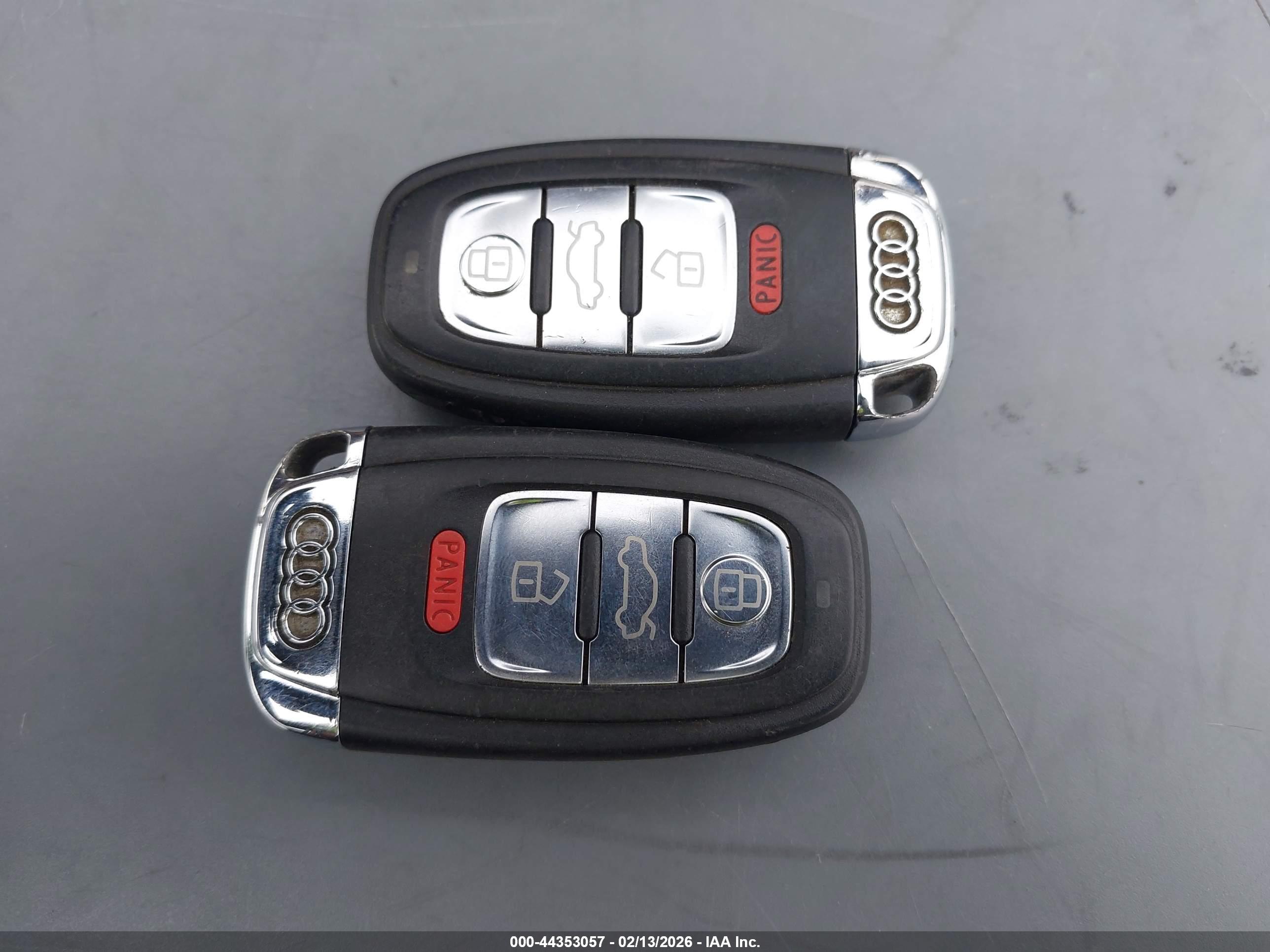 AUDI A4 image 11
