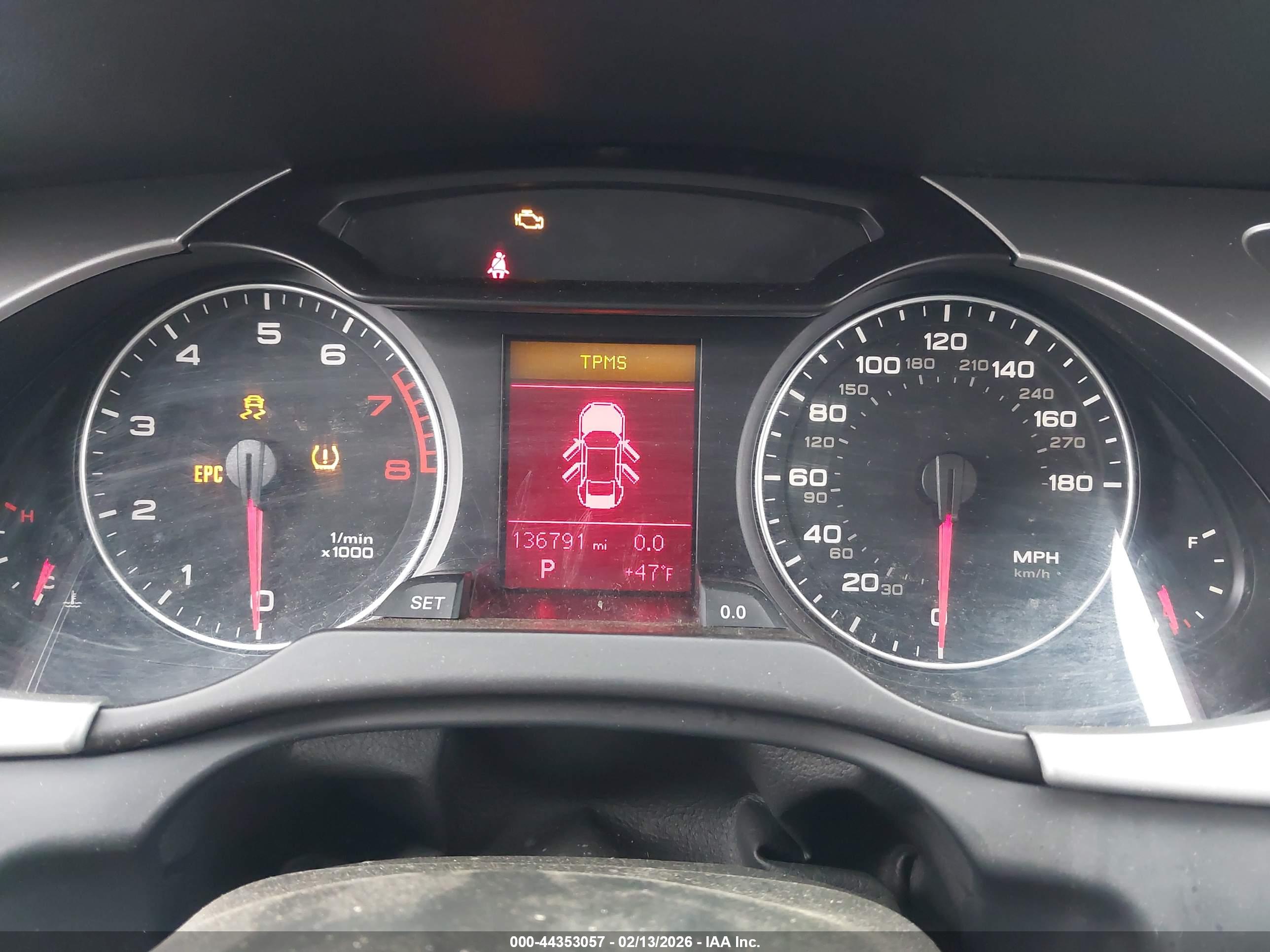 AUDI A4 image 7
