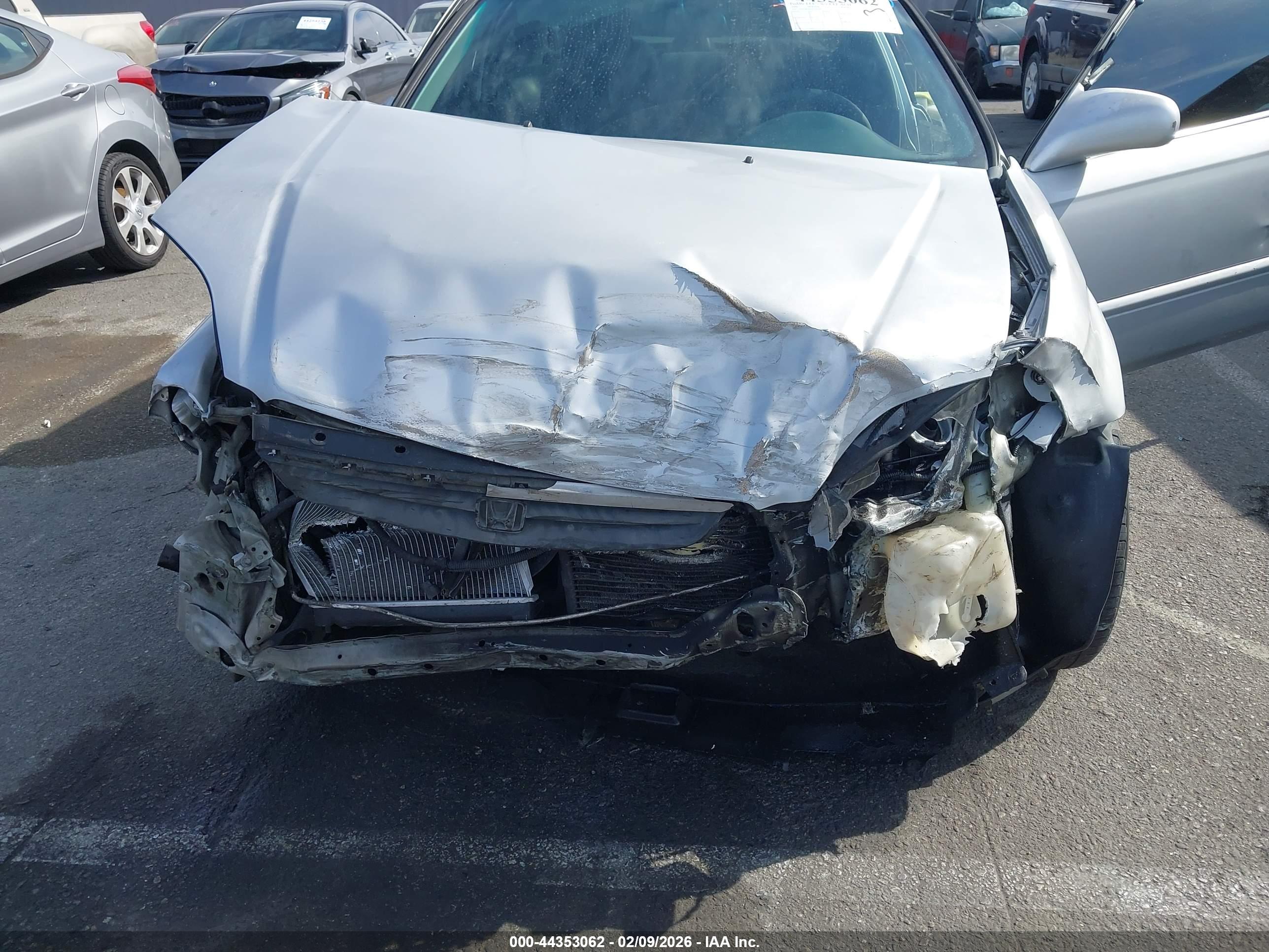HONDA CIVIC image 6