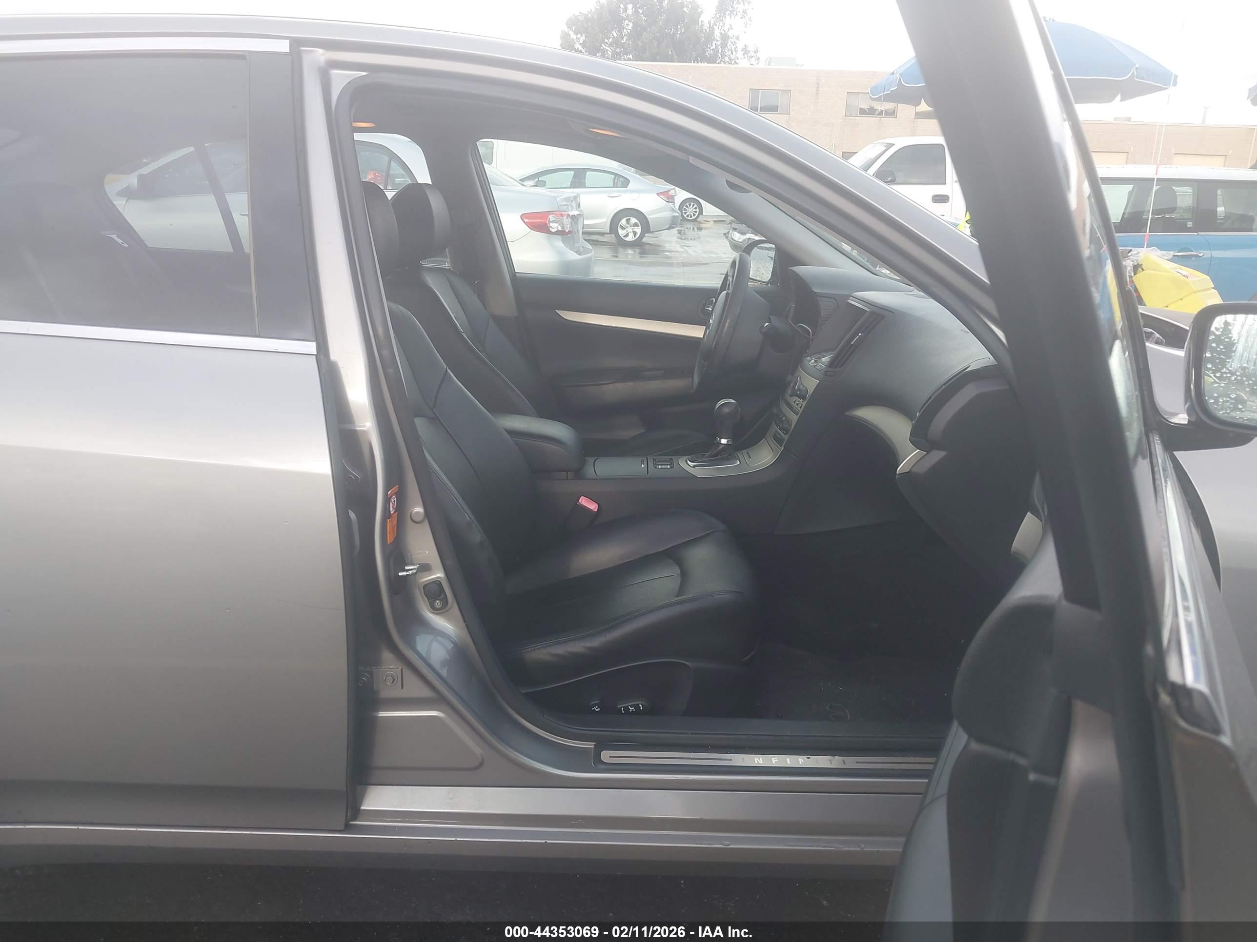 INFINITI G35 image 5