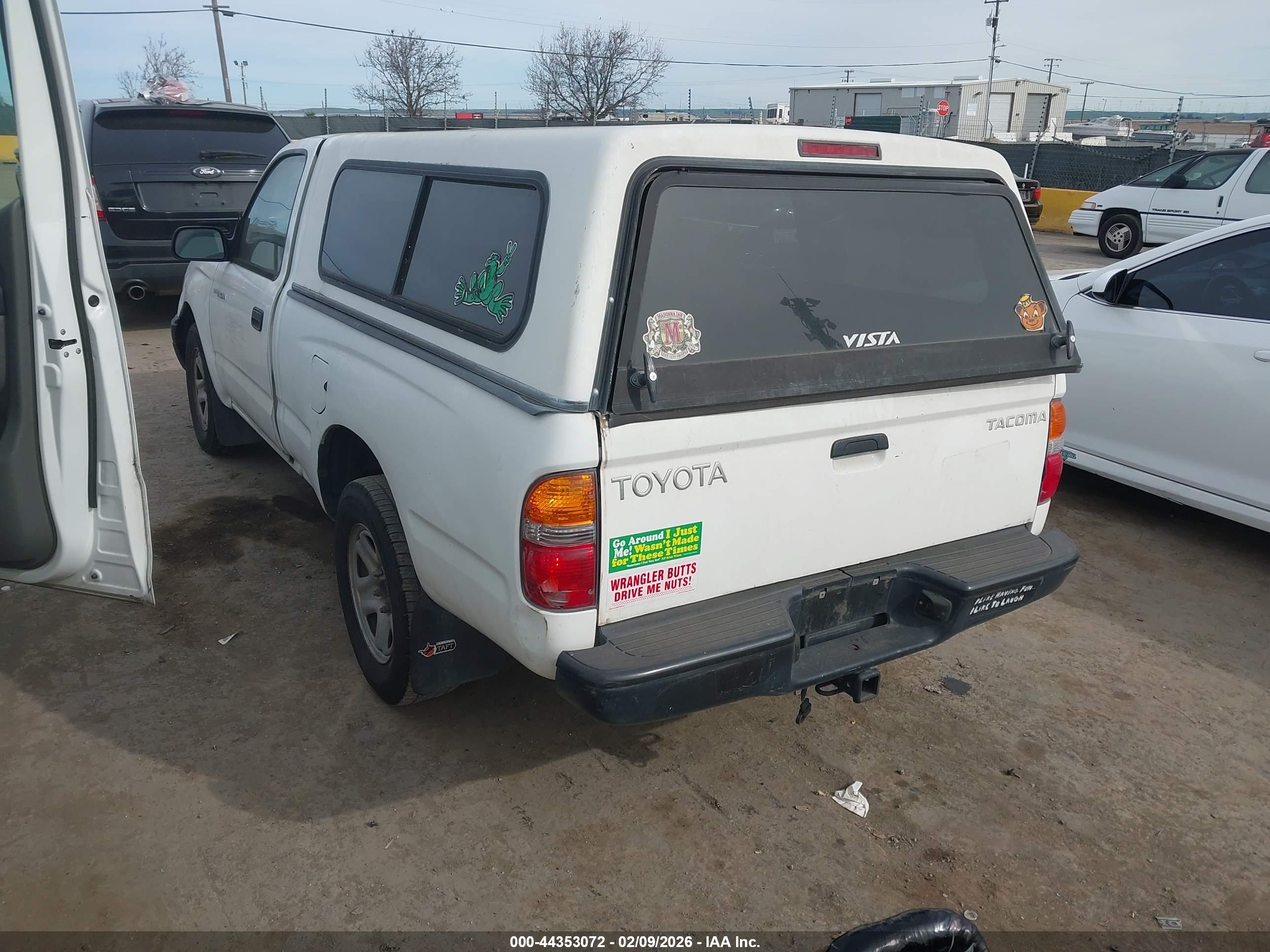 TOYOTA TACOMA image 3