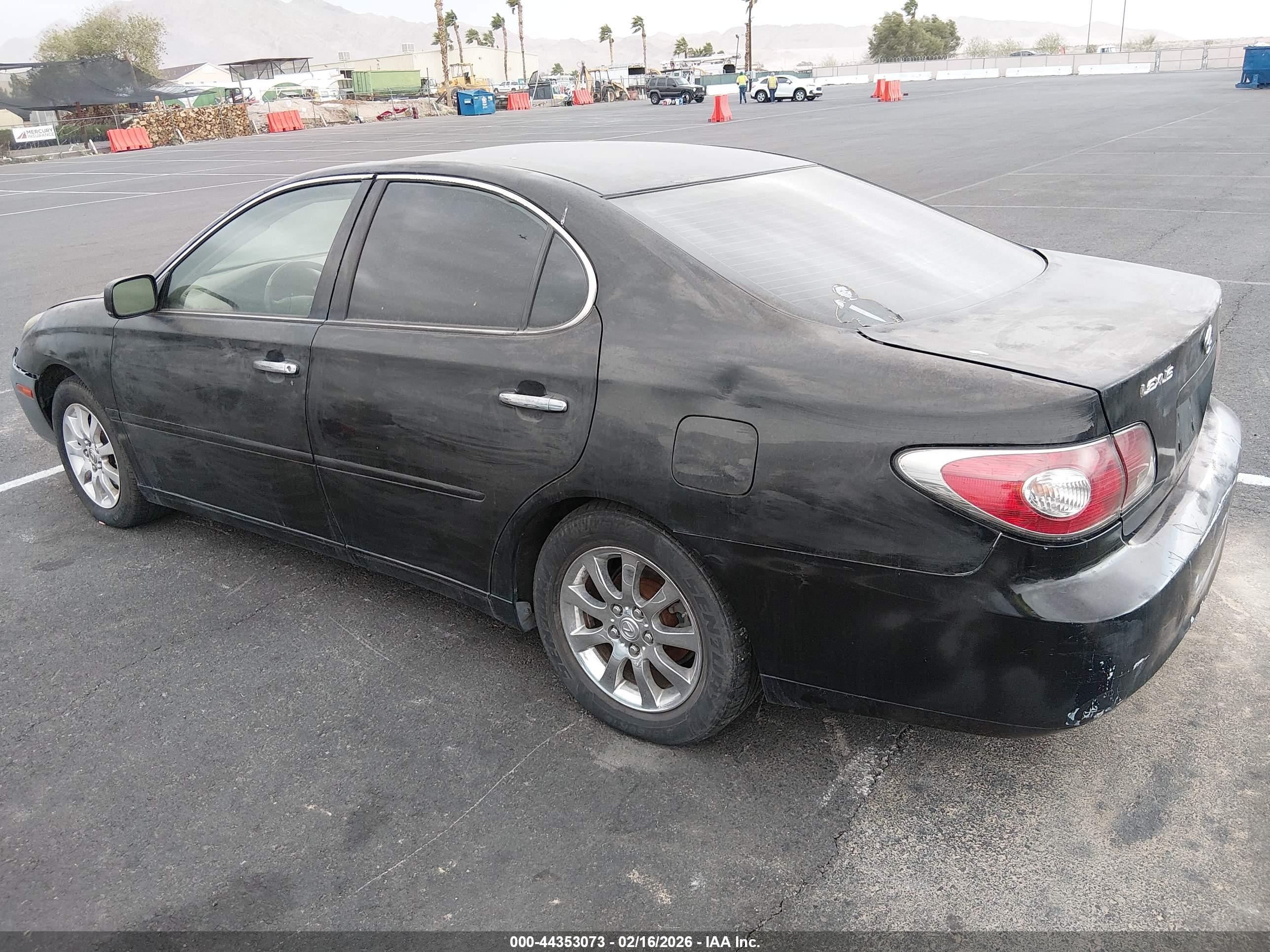 LEXUS ES image 3