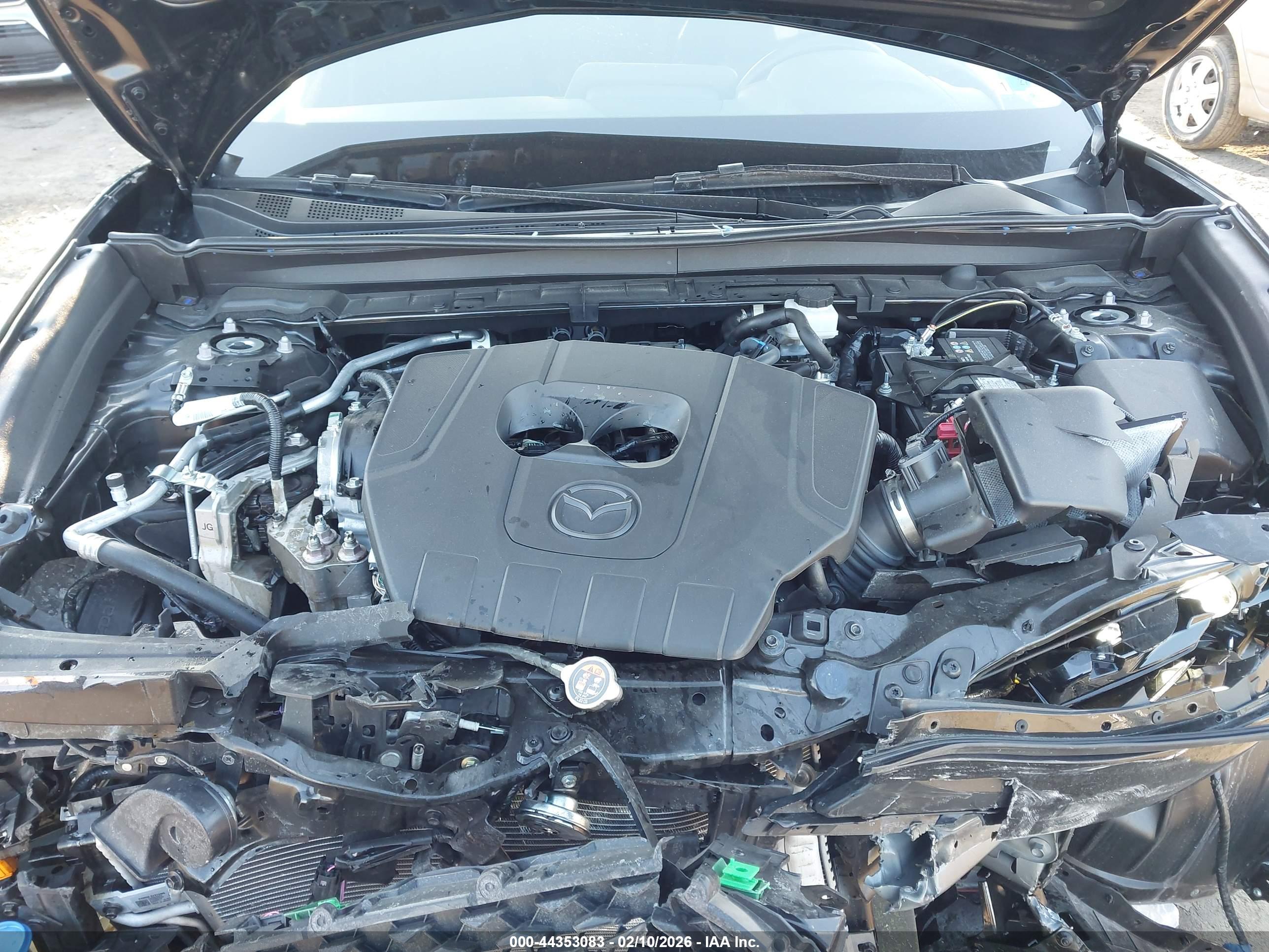 MAZDA CX-30 image 10